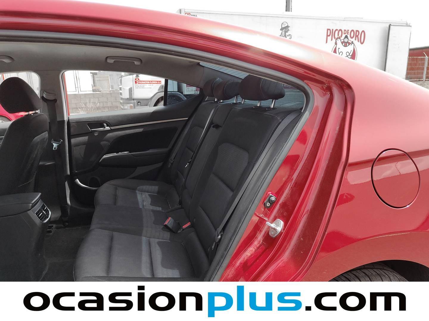 Foto asientos traseros Hyundai Elantra Hyundai Elantra 1.6 MPI Tecno (128 CV)
