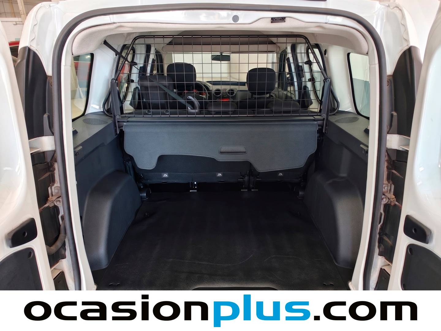 Fotos maletero Dacia Dokker Dacia Dokker Essential 1.6 ECO-G (109 CV)