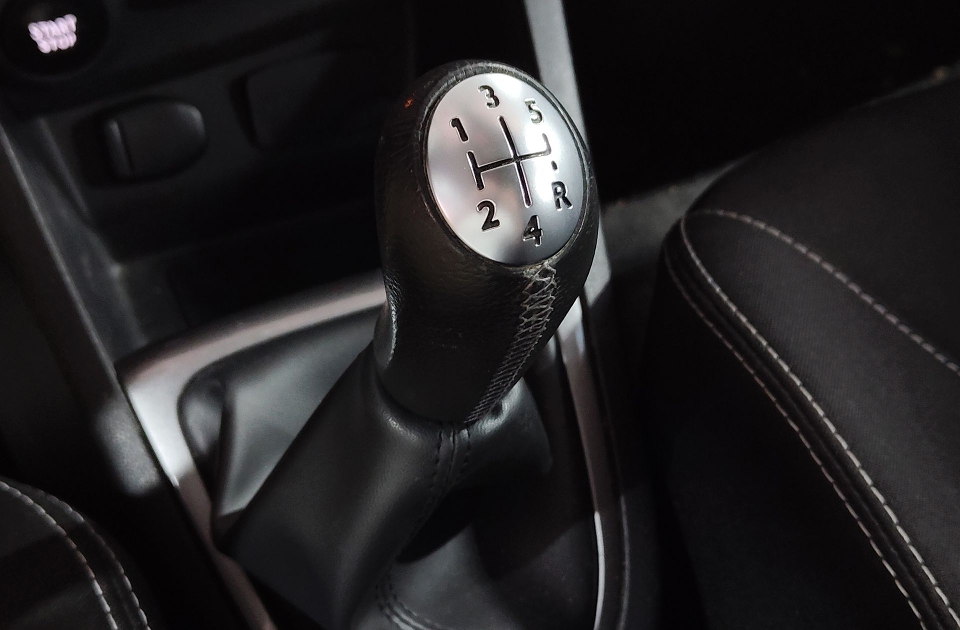 Renault Clio Limited Energy TCe - foto 6