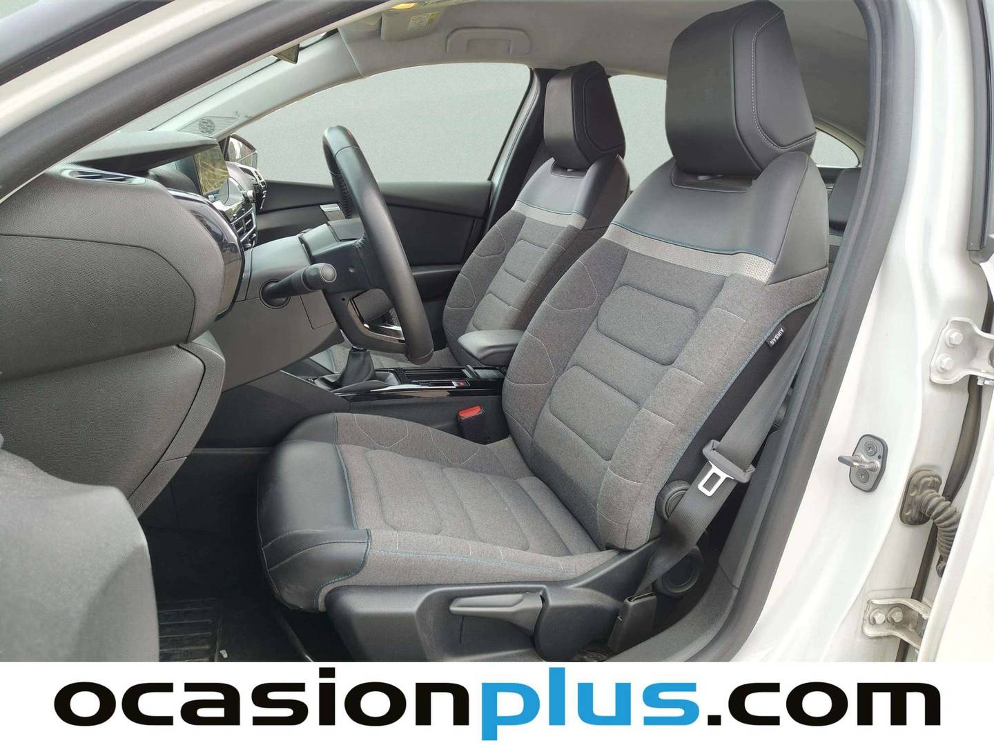 Foto Citroën C4 Citroen C4 PureTech 130 S&S 6v Feel Pack (130 CV)