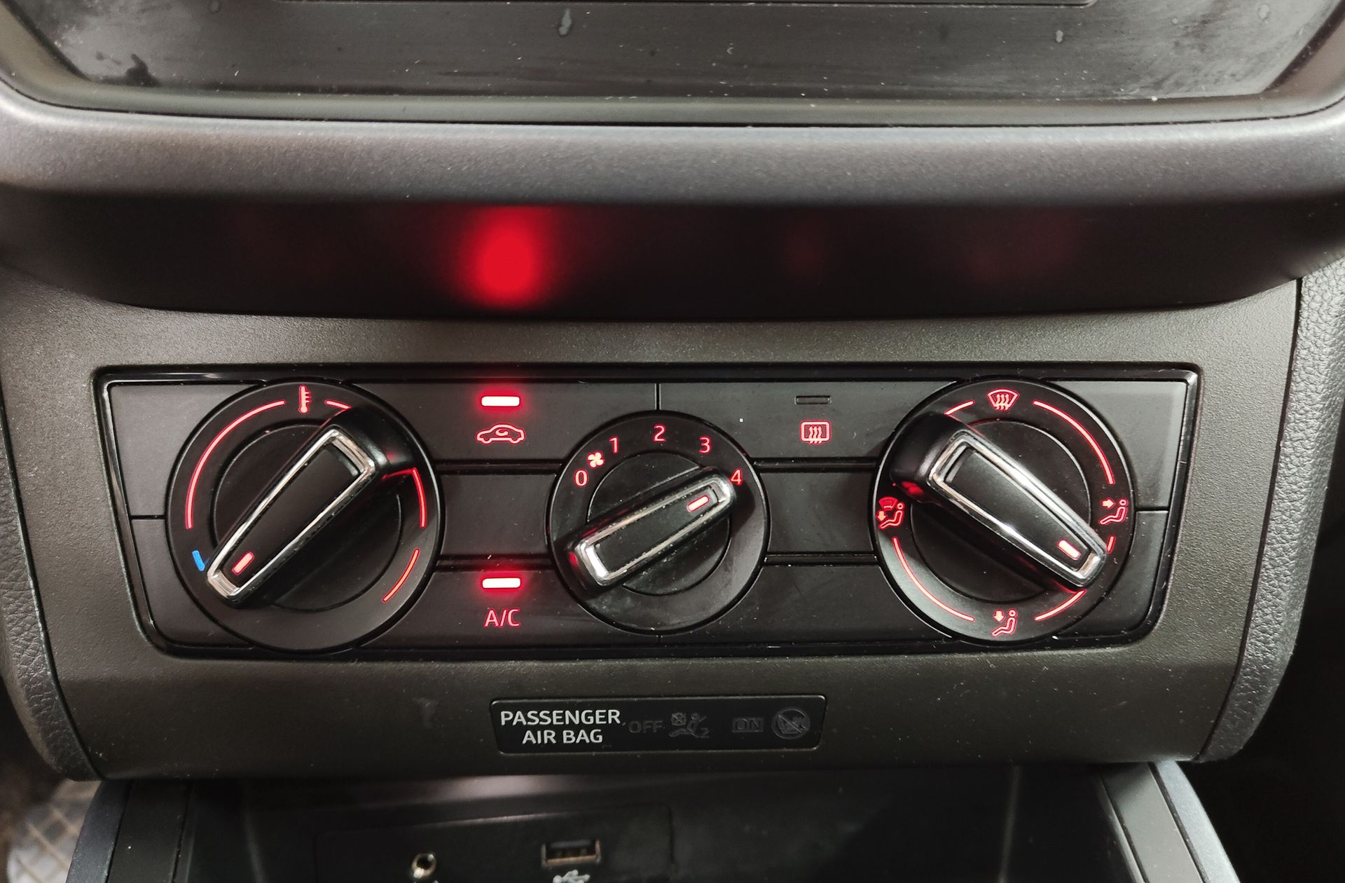SEAT Arona 1.0 TSI Style Ecomotive - foto 30