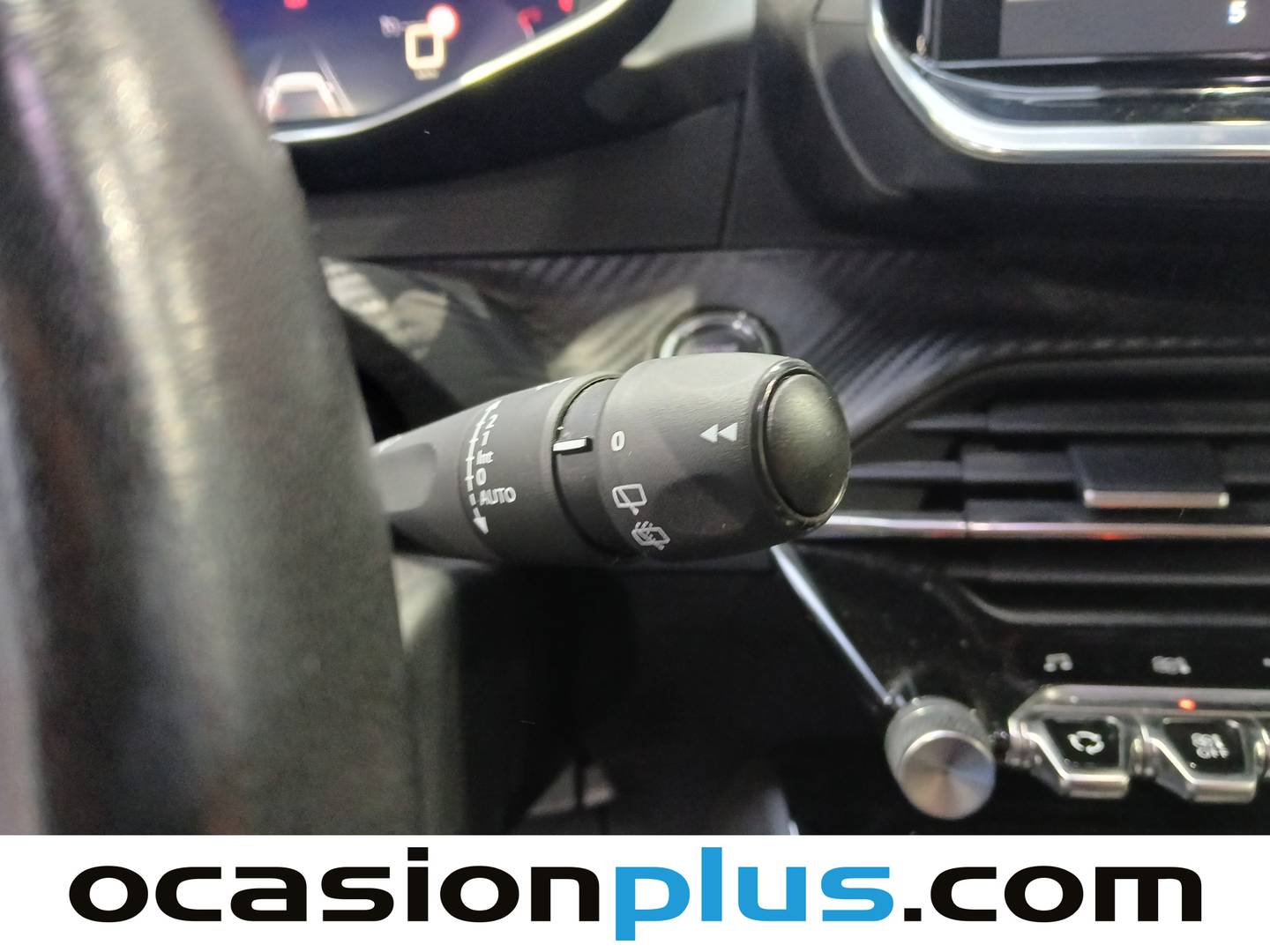 Foto Peugeot 2008 Peugeot 2008 PureTech 130 S&S Allure (130 CV)