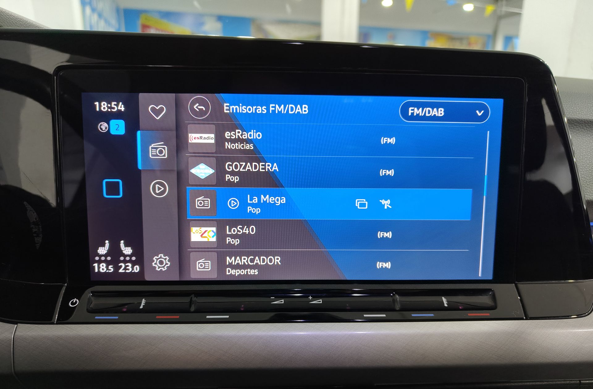 Volkswagen Golf Variant Life 2.0 TDI - foto 34