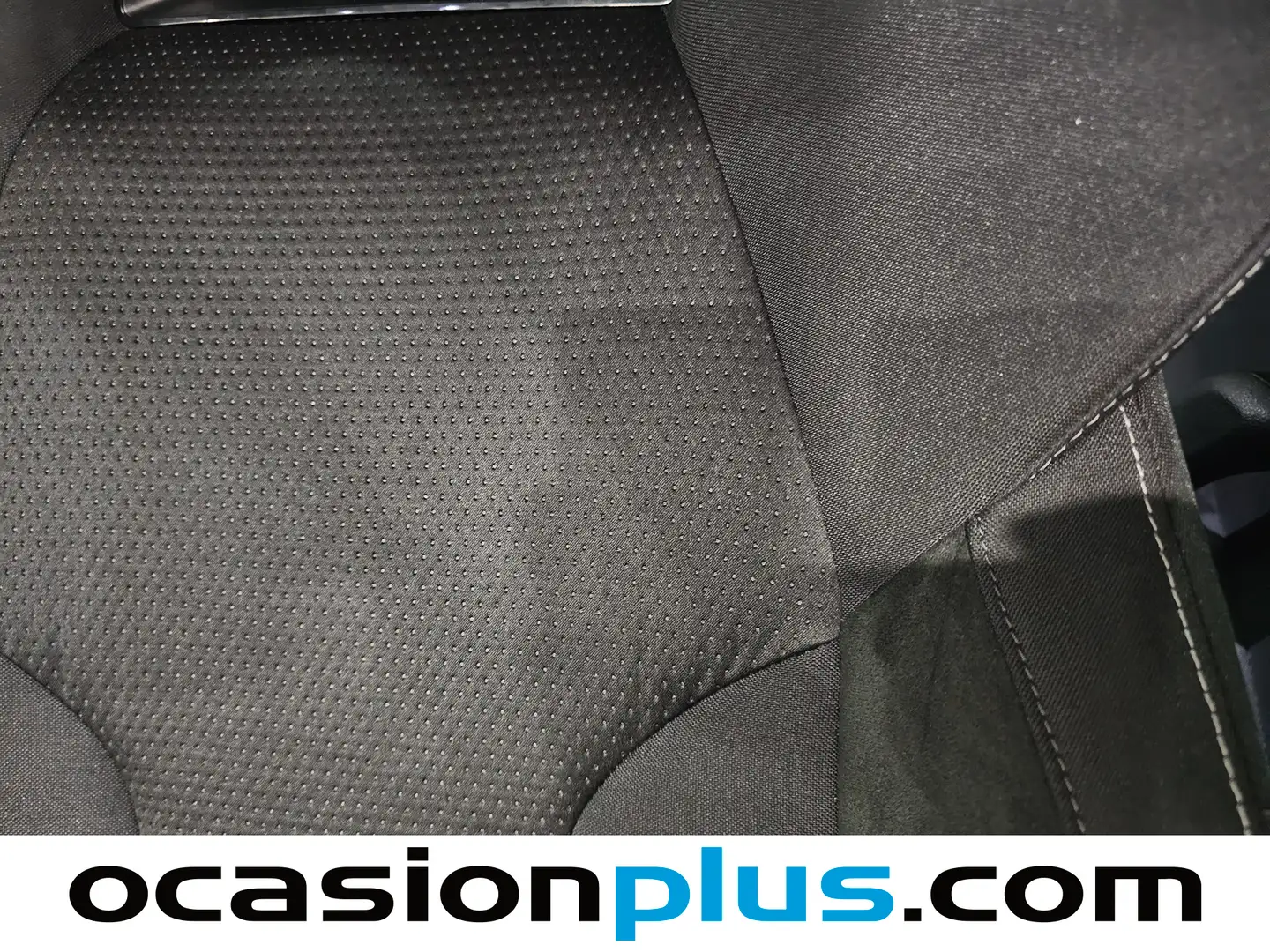 Foto Skoda Kamiq Skoda Kamiq 1.5 TSI Sport DSG (150 CV)