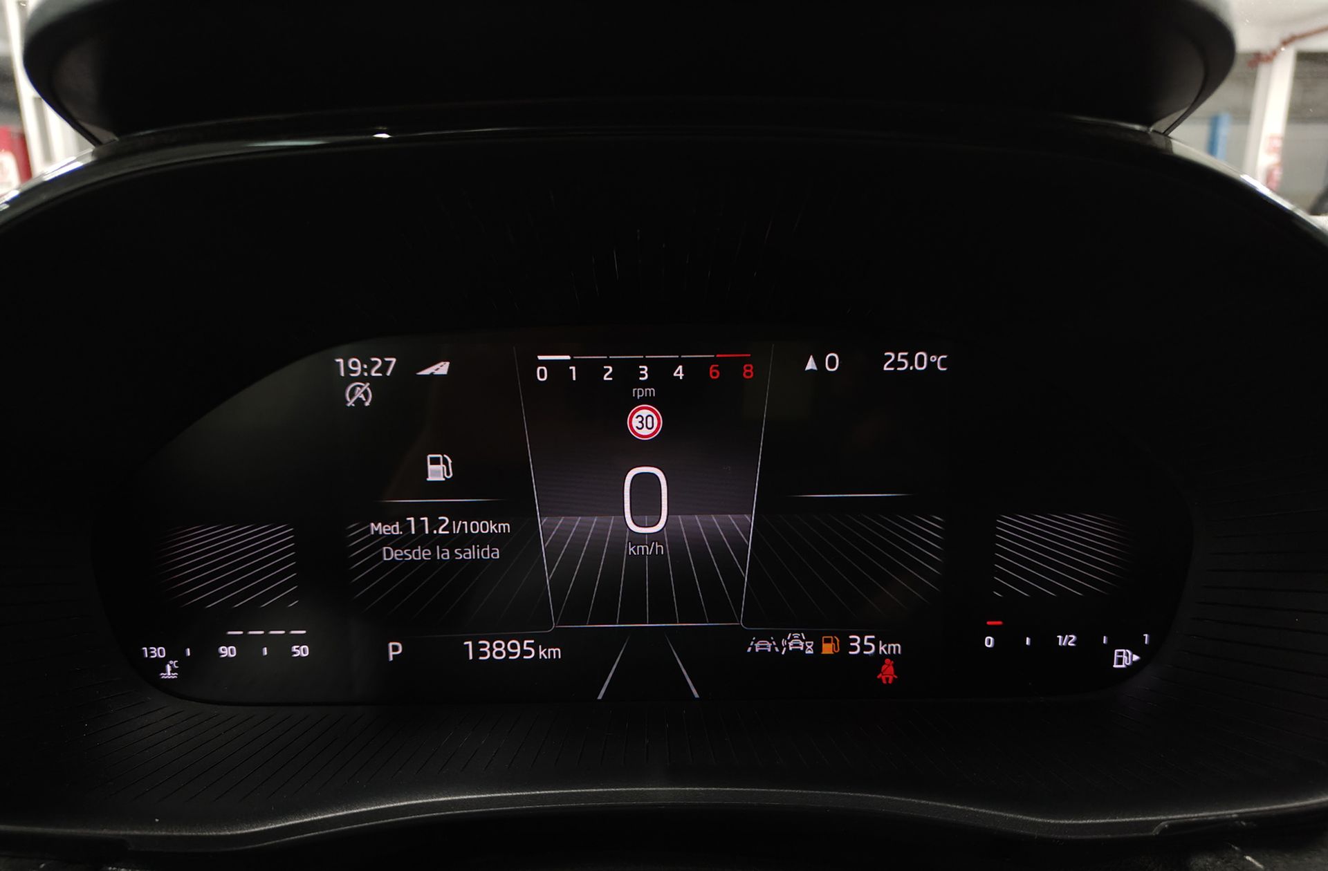Škoda Fabia 1.5 TSI Design DSG - foto 23