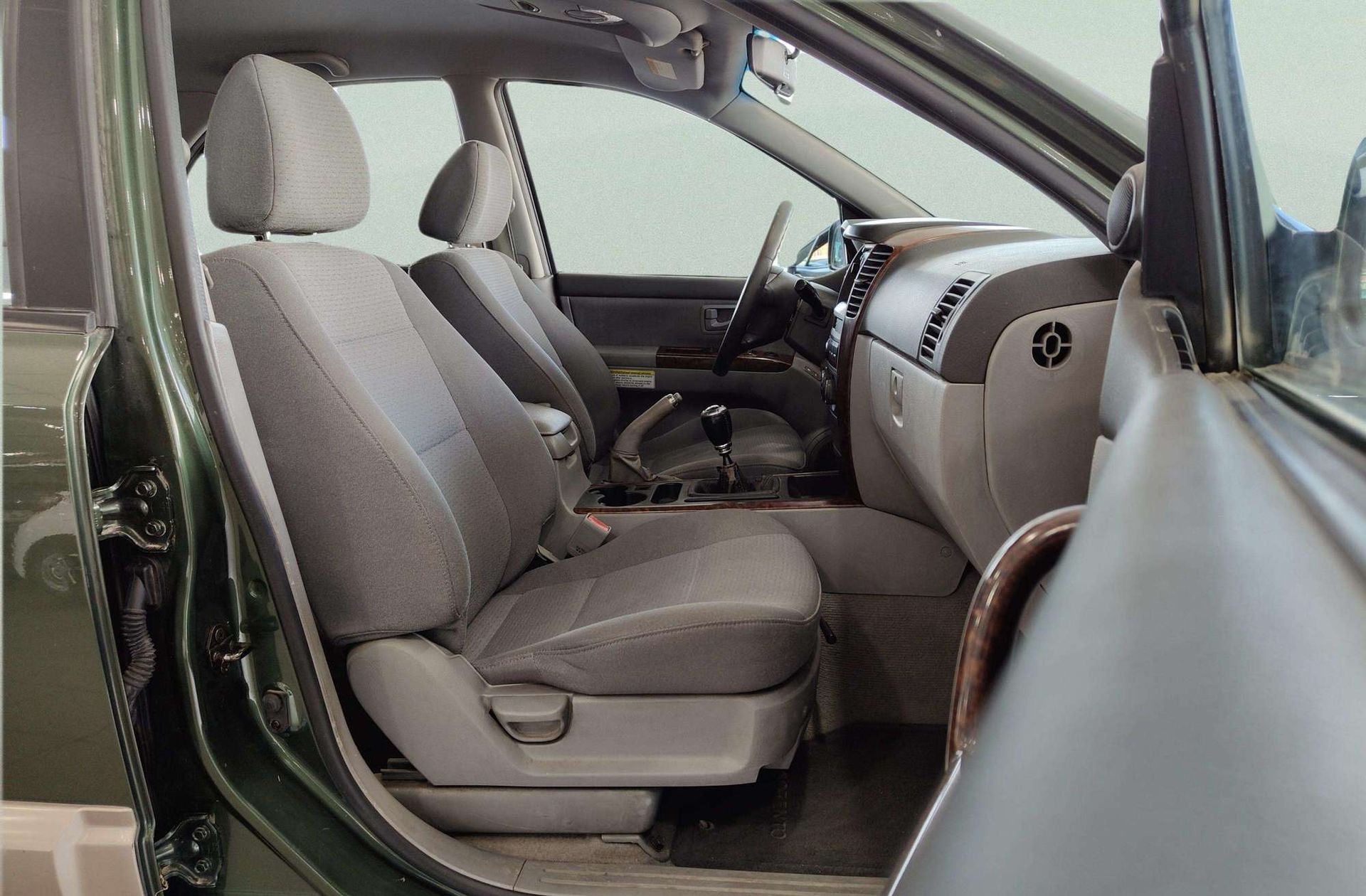 Kia Sorento 2.5 CRDi EX AWD - foto 14