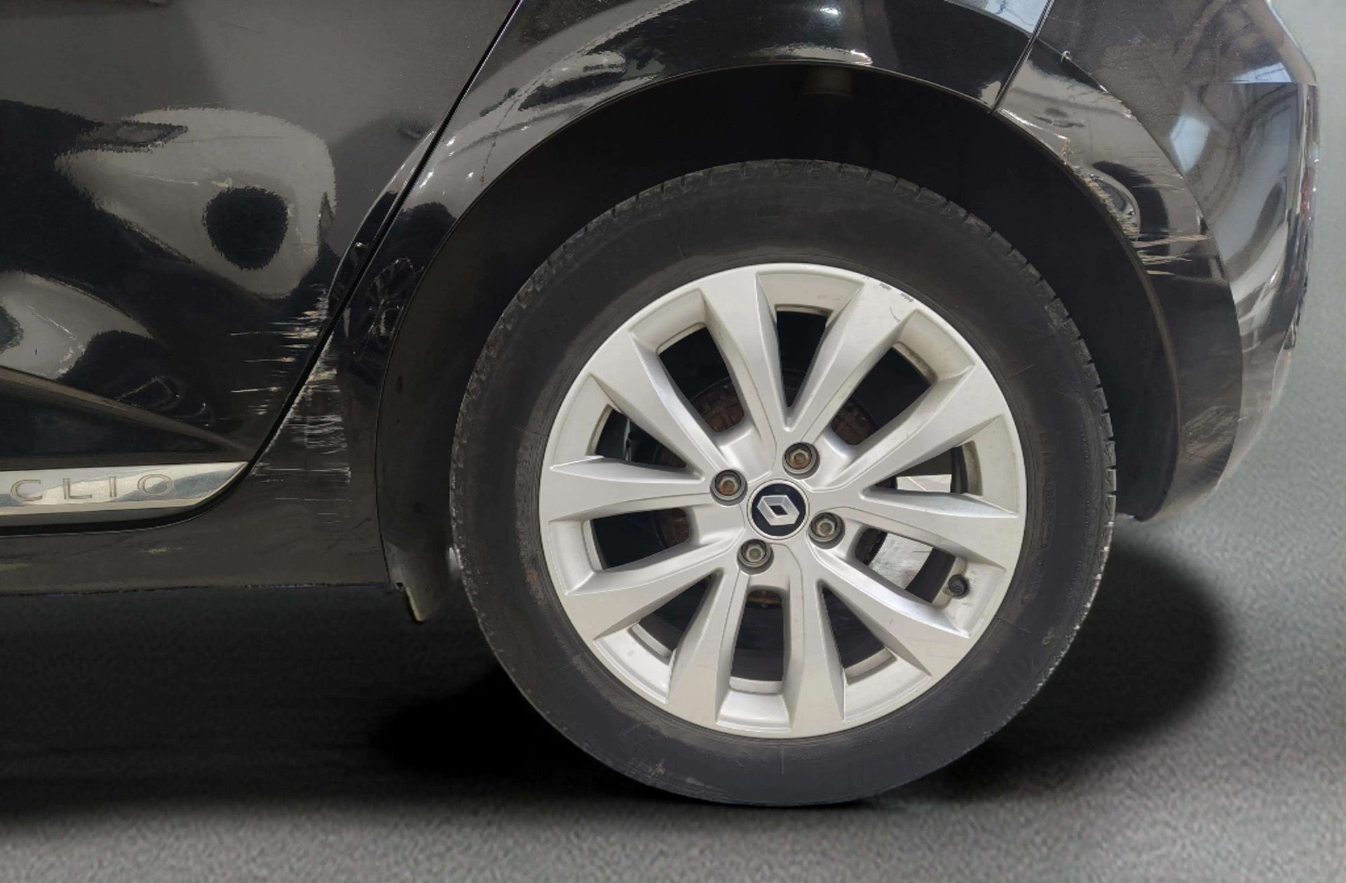 Renault Clio Zen TCe - foto 33