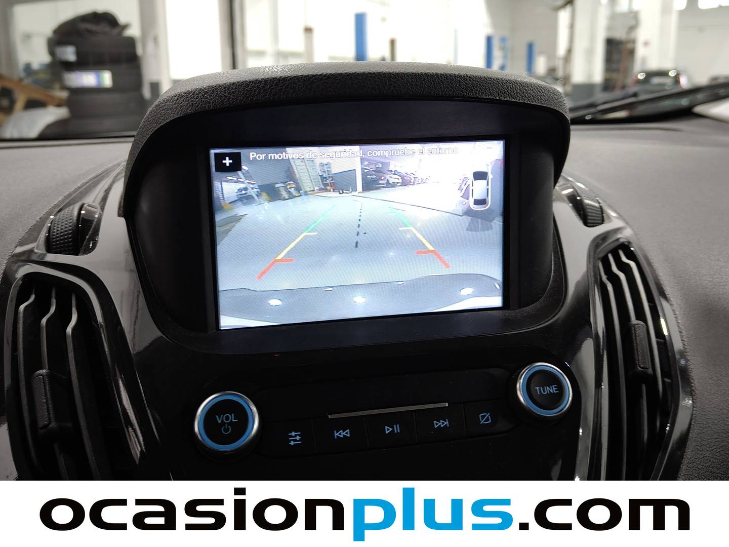 Equipamiento del Ford Tourneo Courier Ford Tourneo Courier 1.0 EcoBoost Sport (100 CV)