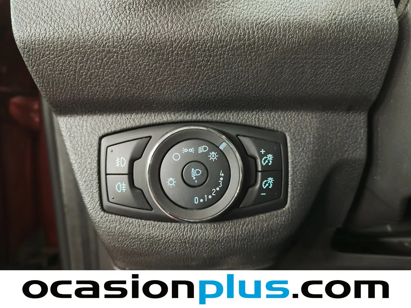 Foto Ford Tourneo Courier Ford Tourneo Courier 1.0 EcoBoost Titanium (100 CV)