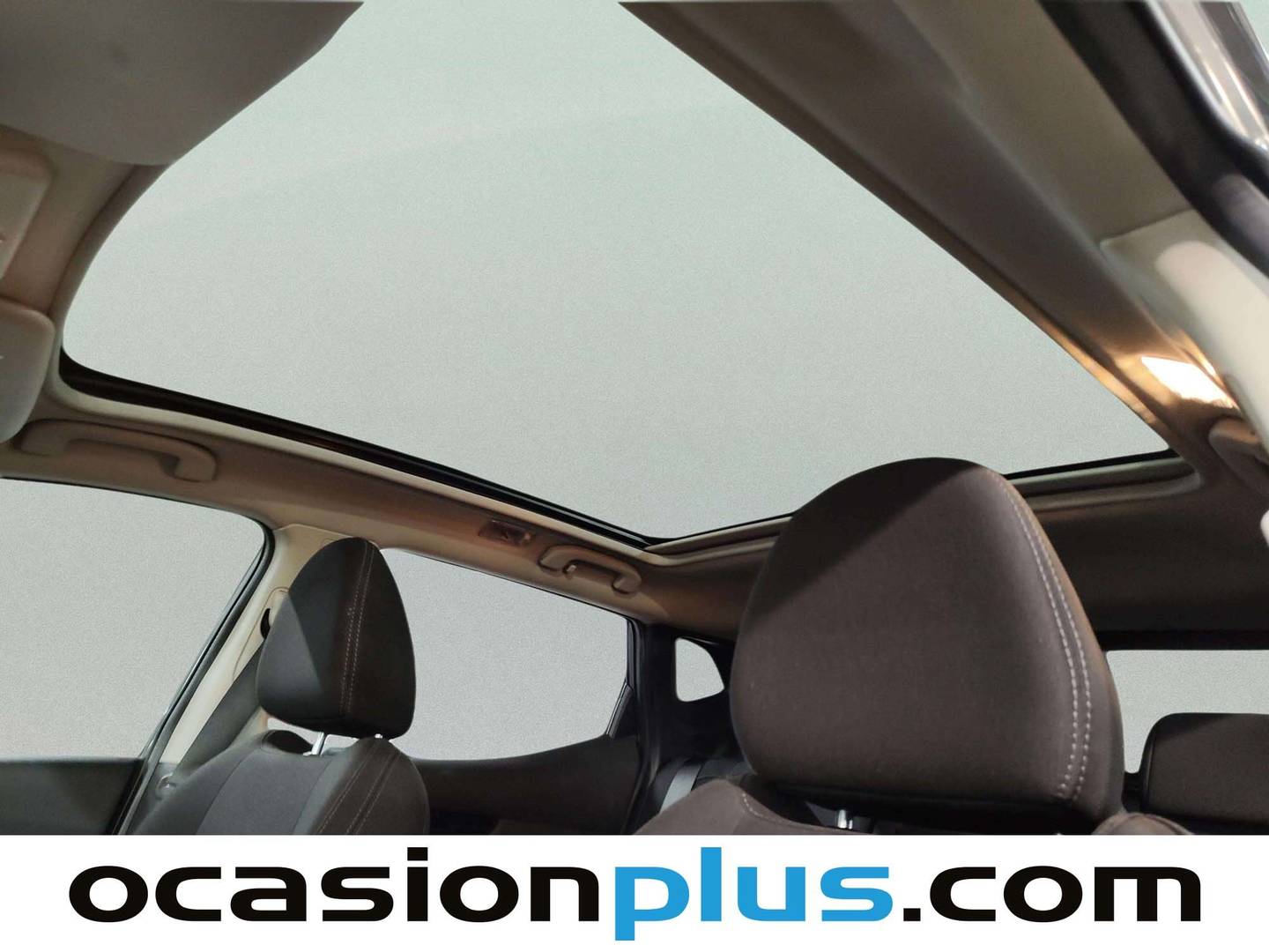 Foto Nissan QASHQAI Nissan Qashqai N-Connecta 4x2 DCT (160 CV)