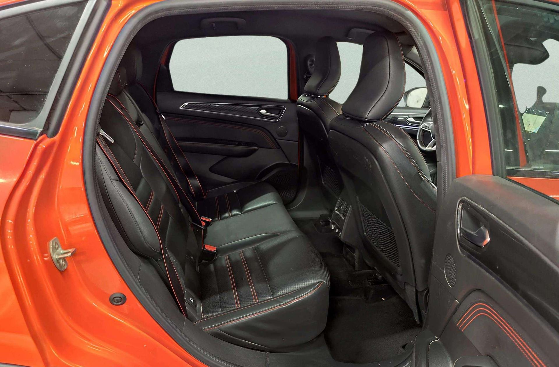 Renault Arkana RS Line TCe EDC Microhíbrido - foto 20