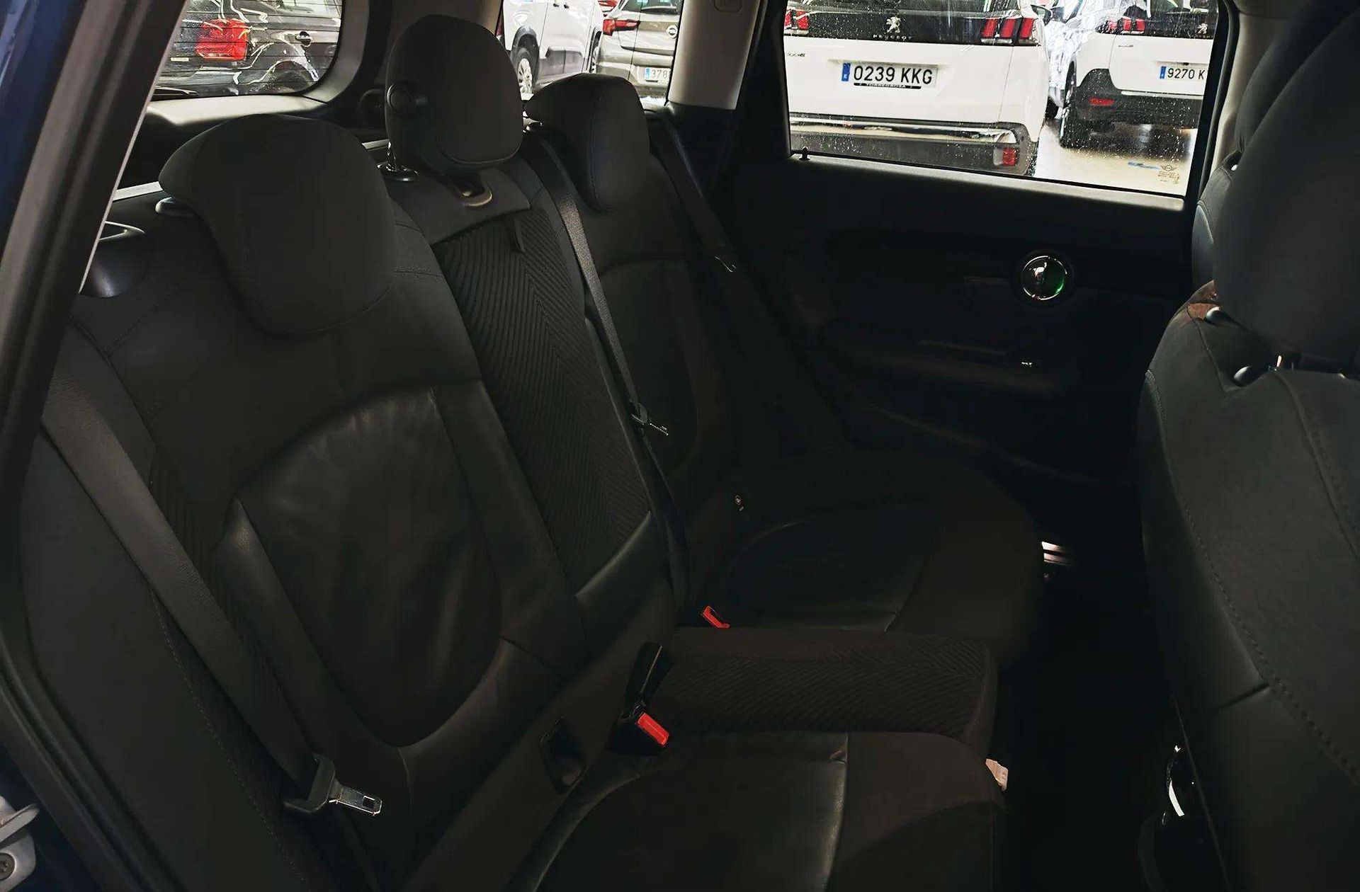 MINI Clubman Cooper D - foto 19