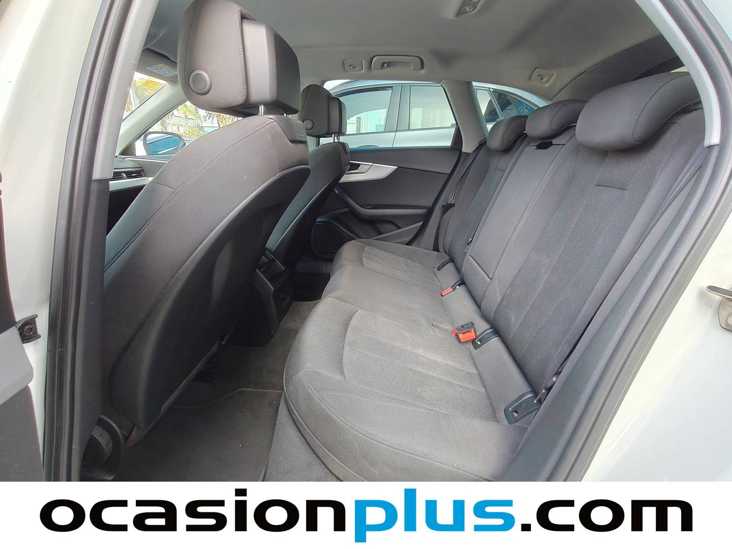 Foto asientos traseros Audi A4 Audi A4 Avant Advanced edition 2.0 TDI (150 CV) S tronic Pack S-Line