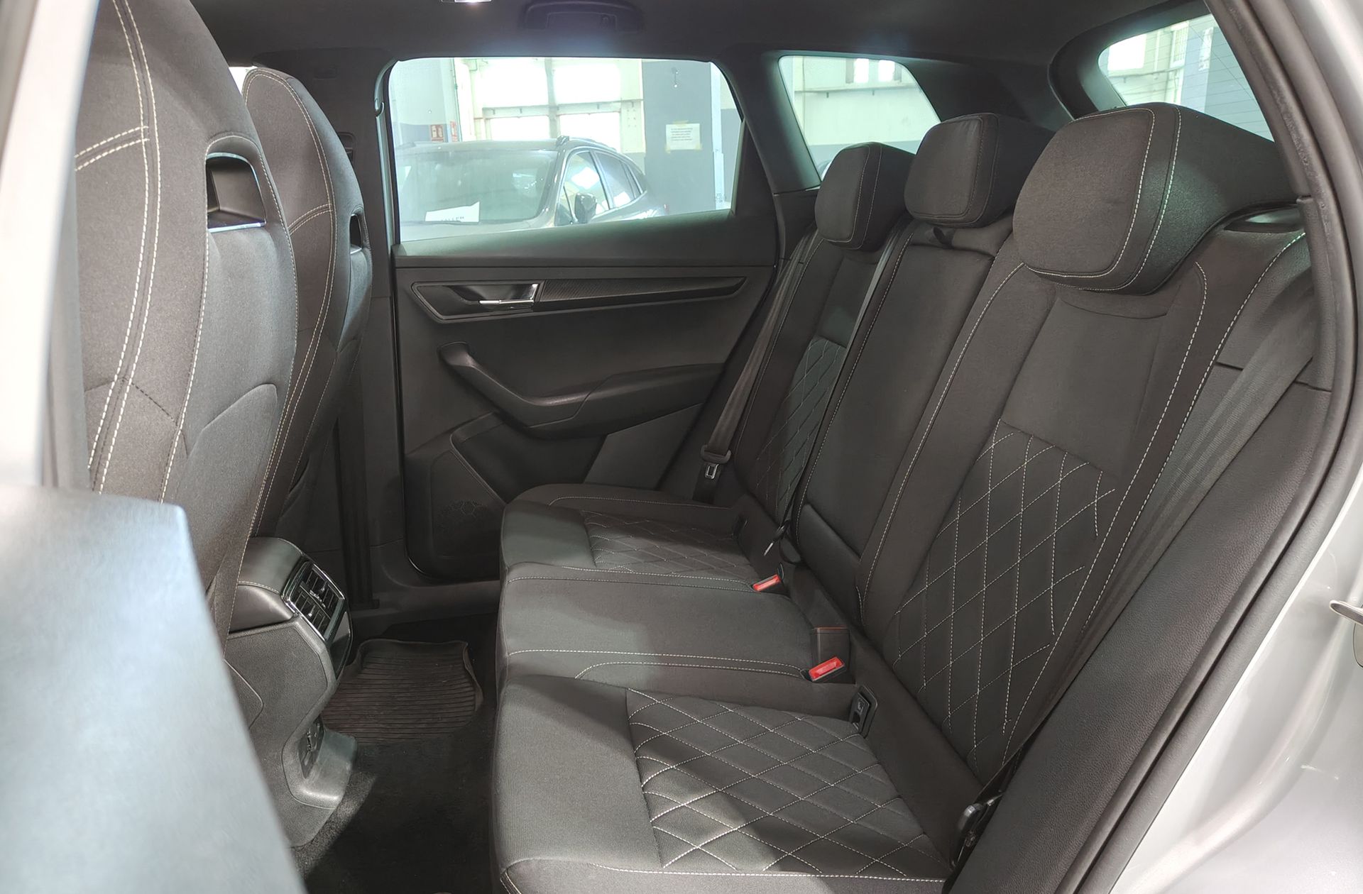 Škoda Karoq 1.5 TSI Sportline - foto 13