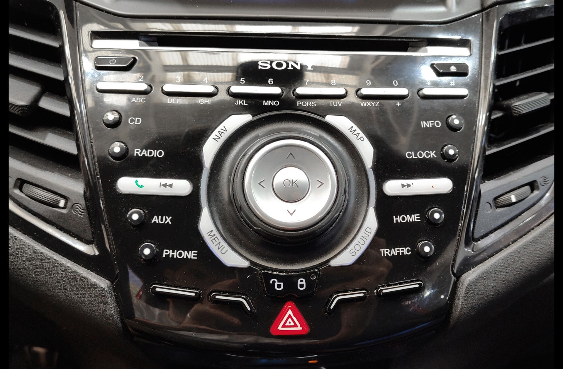 Ford Fiesta 1.0 EcoBoost ST-Line - foto 30