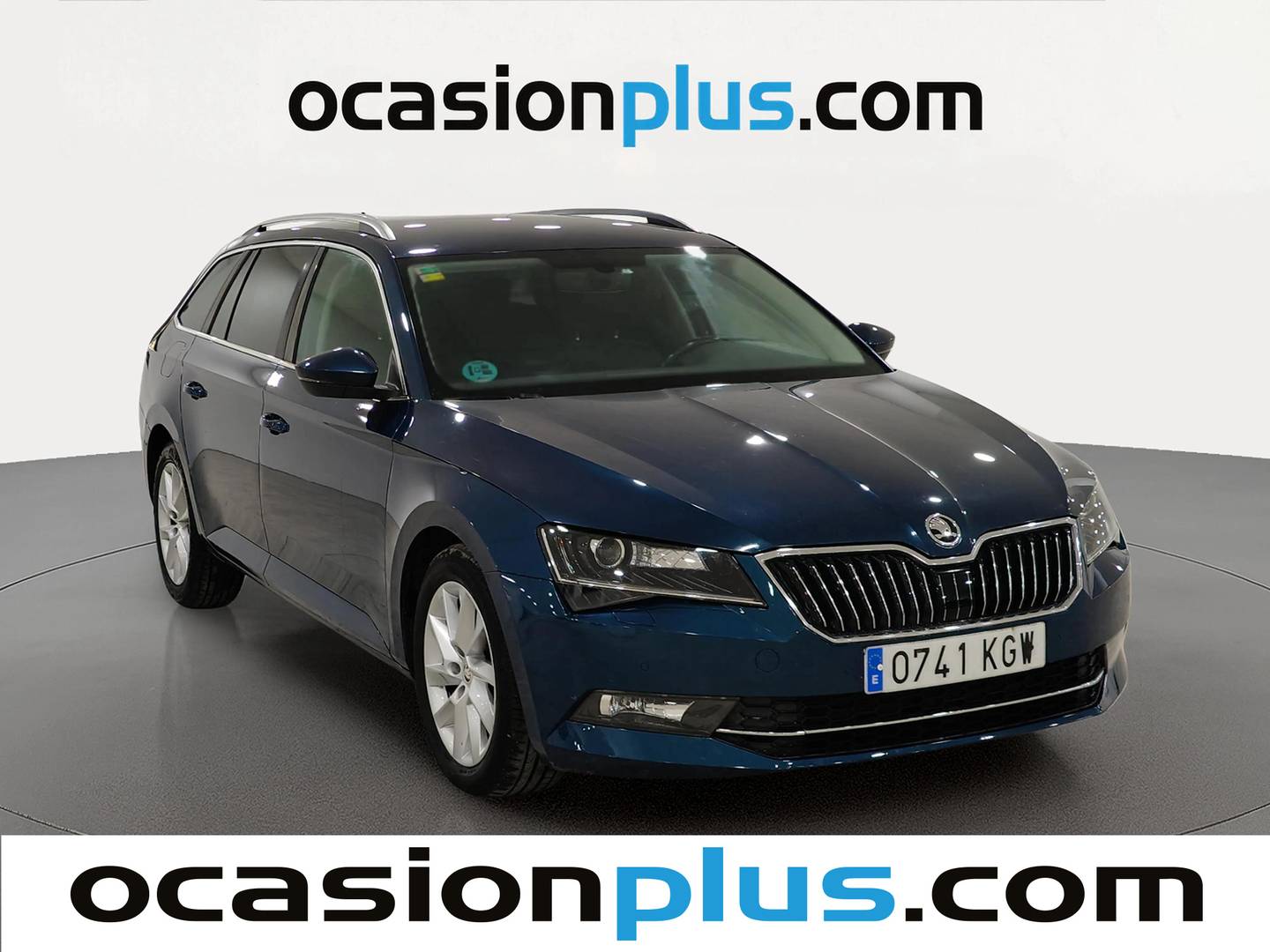 Foto delantera Skoda Superb Skoda Superb Combi 2.0 TDI Ambition DSG (150 CV) derecha