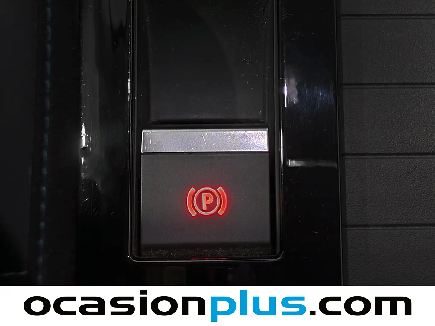 Foto Citroën ë-C4 Citroen ë-C4 eléctrico 50kWh Shine (136 CV)