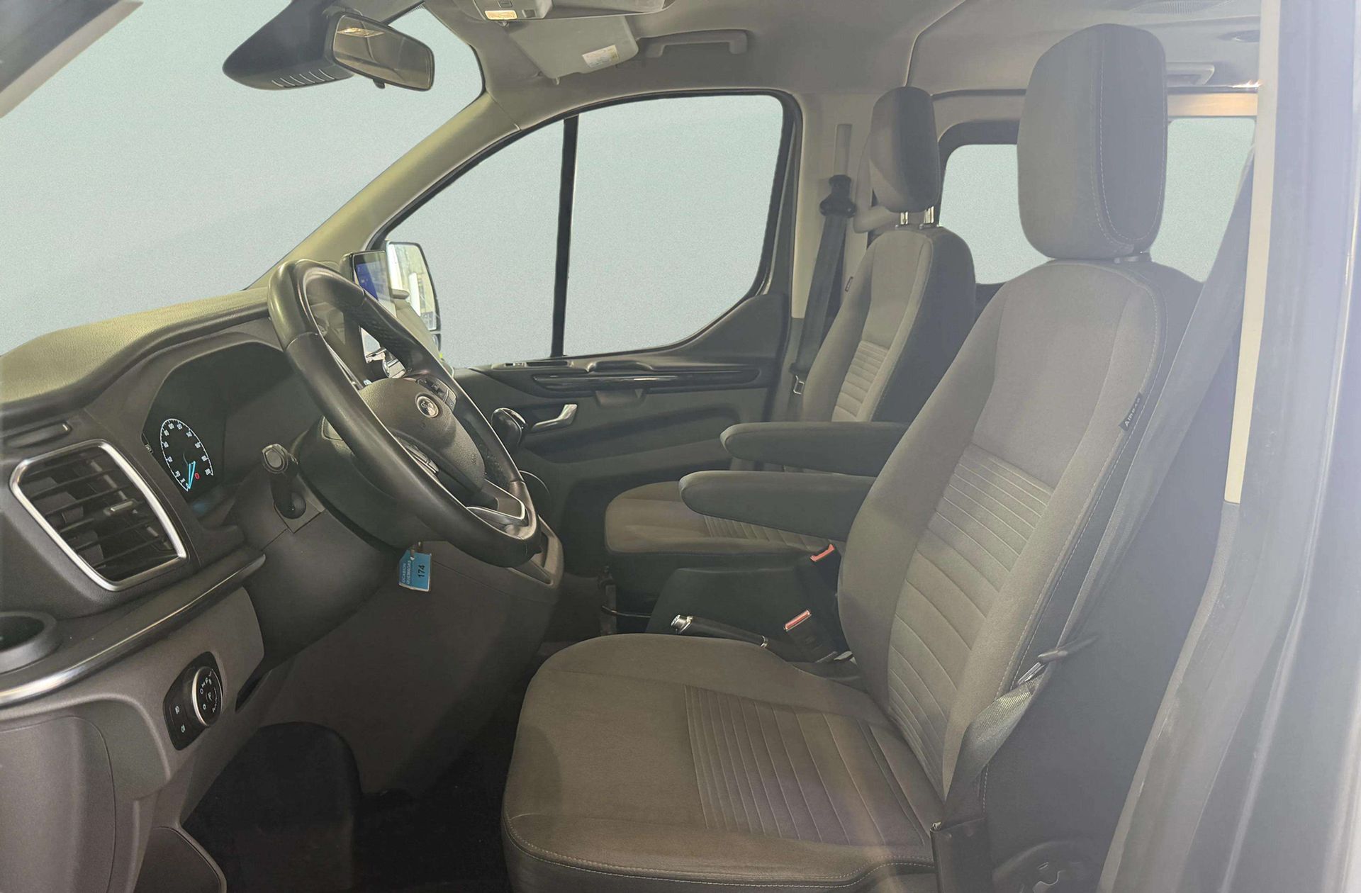 Ford Tourneo Custom 2.0 EcoBlue L1 Titanium 8 plazas - foto 12