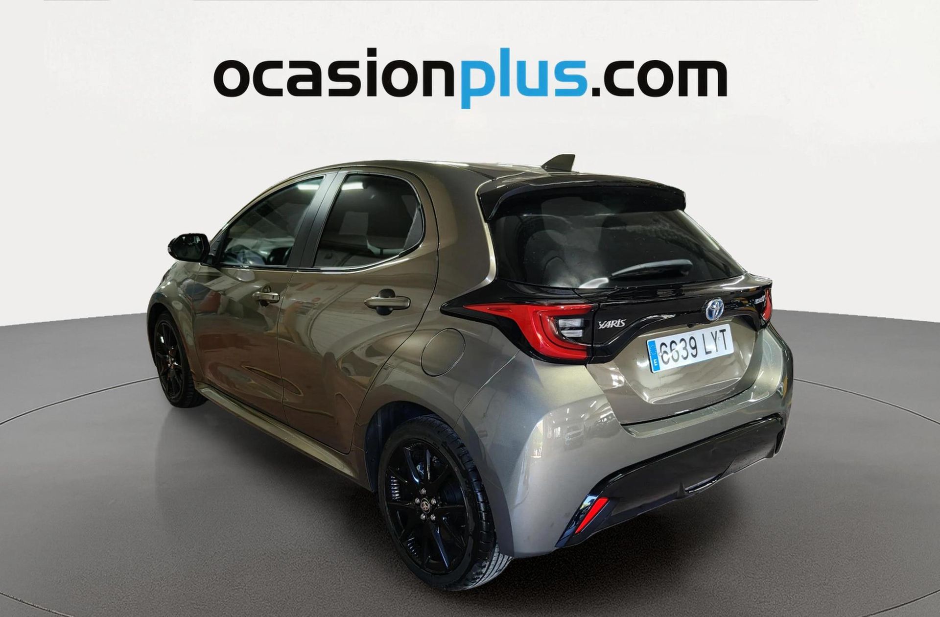 Toyota Yaris 120H Style - foto 3