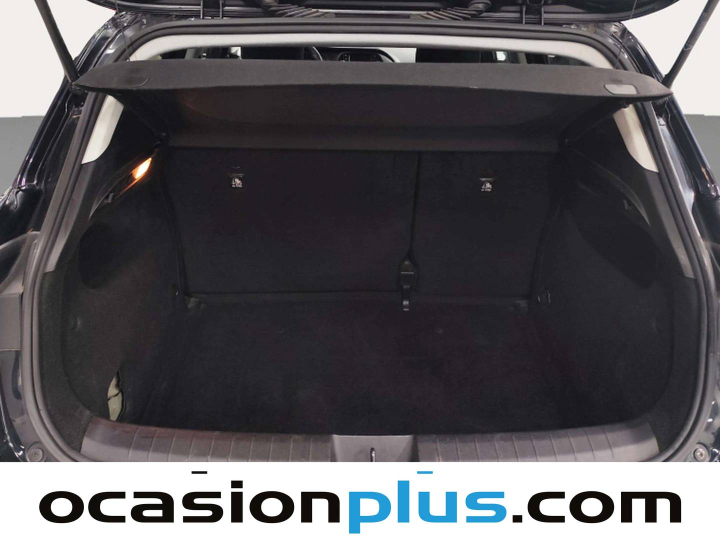 Fotos maletero Fiat Tipo Fiat Tipo 1.4 16v Pop (95 CV)
