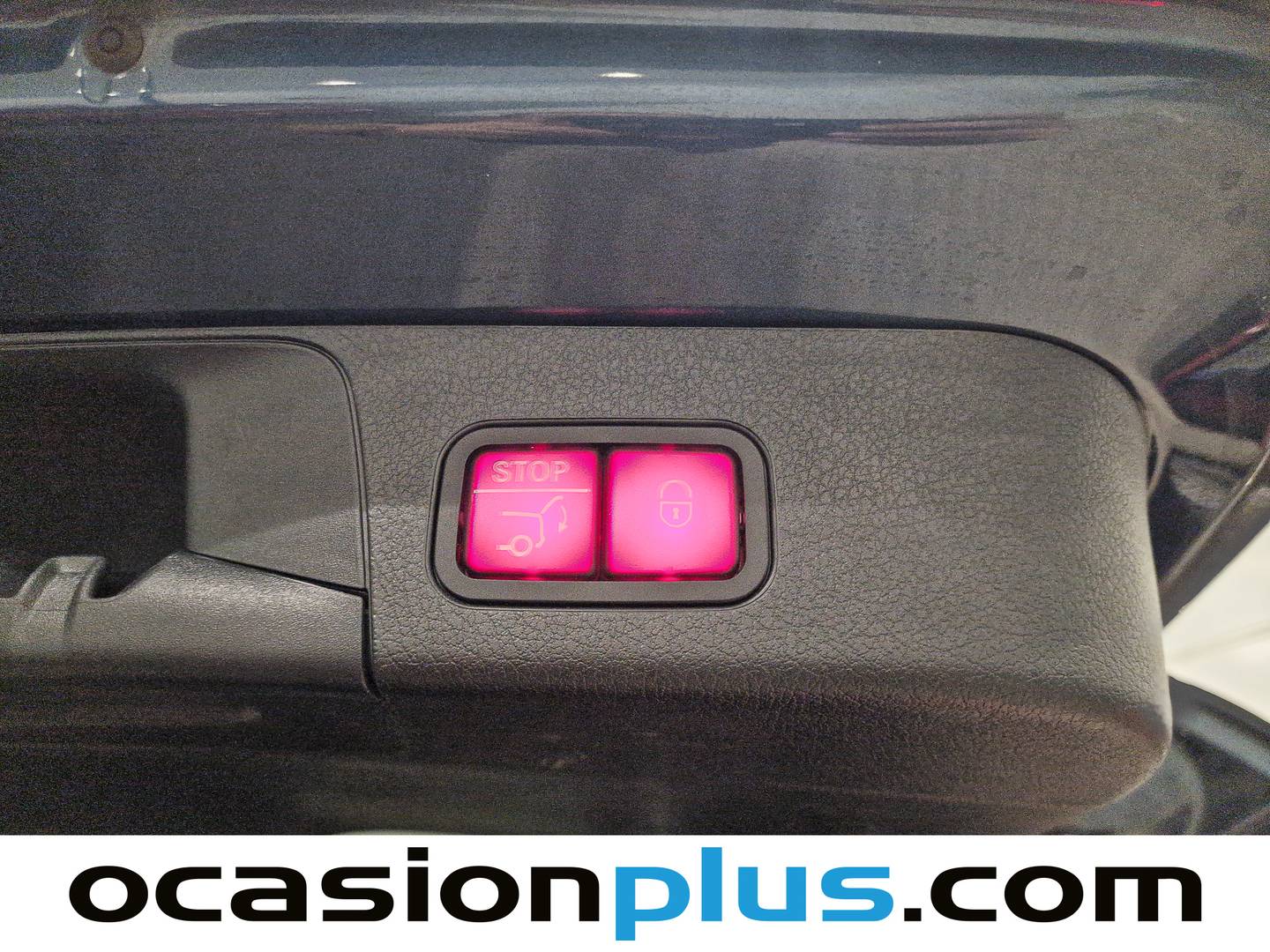 Foto Mercedes GLB Mercedes-Benz GLB 180 (136 CV)