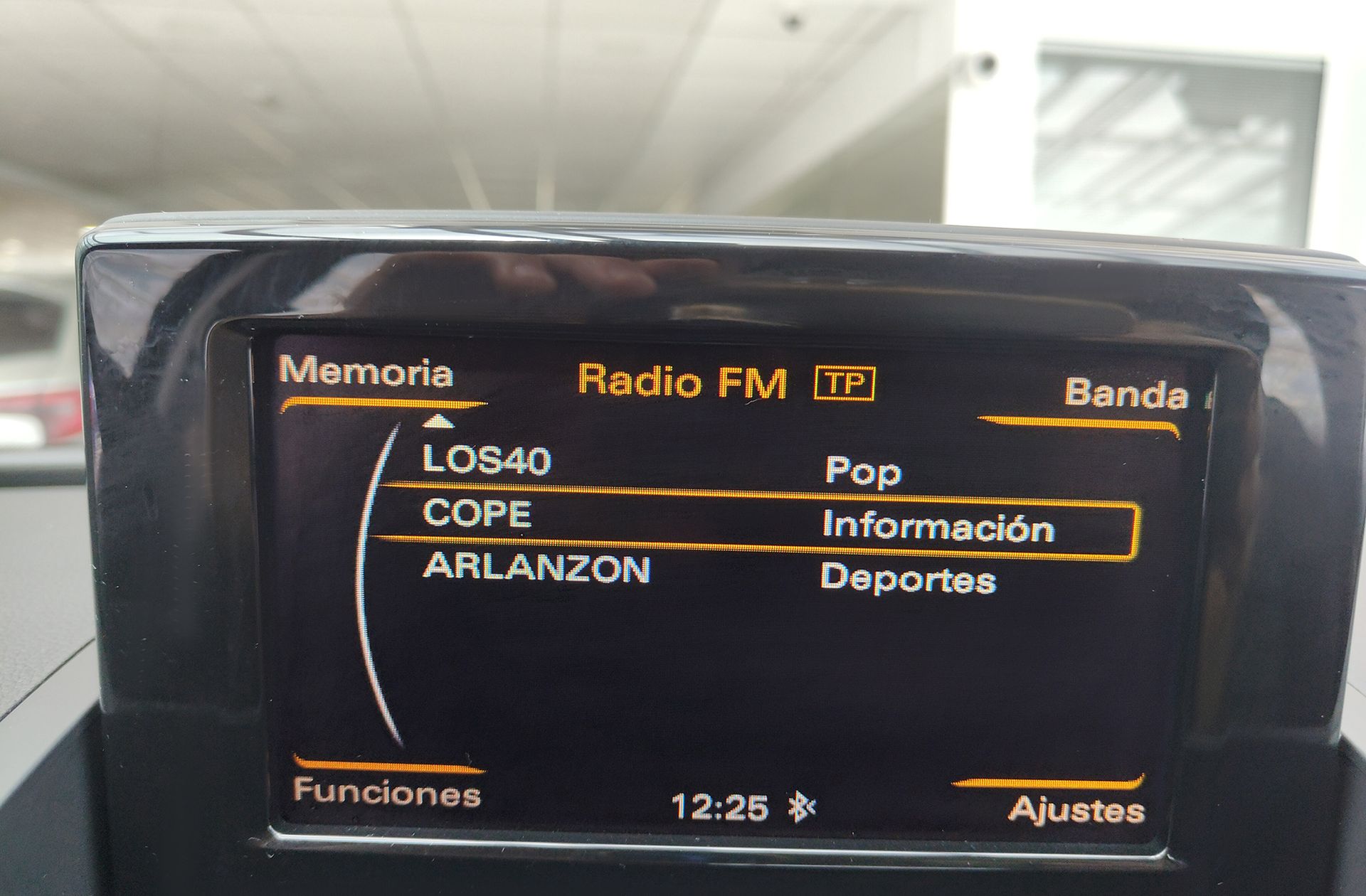 Audi Q3 Ambition 2.0 TDI quattro S tronic - foto 46