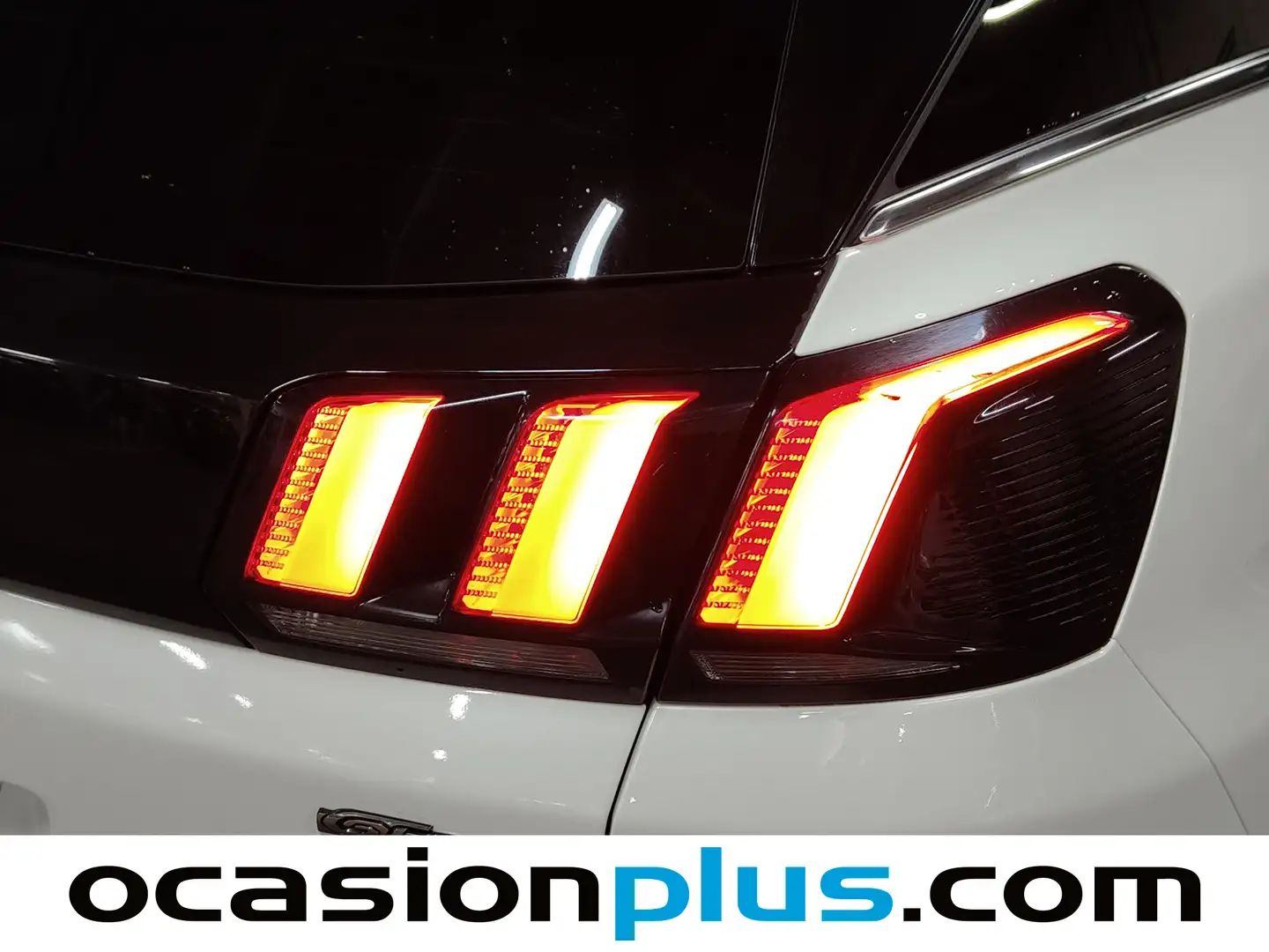 Foto Peugeot 3008 Peugeot 3008 BlueHDI 130 S&S GT Line  (130 CV)