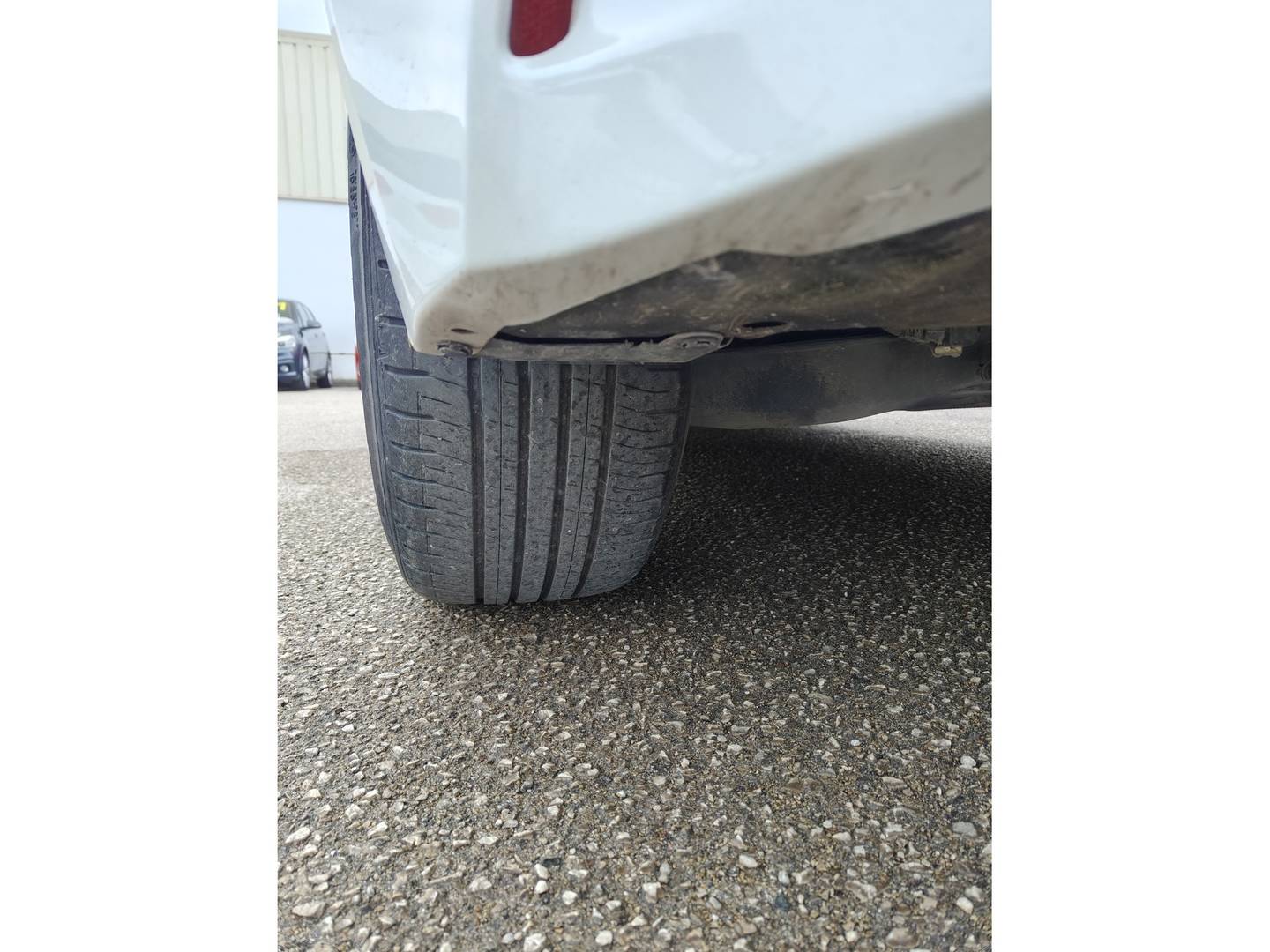 Foto Toyota Corolla Toyota Corolla 180H Advance E-CVT (180 CV)