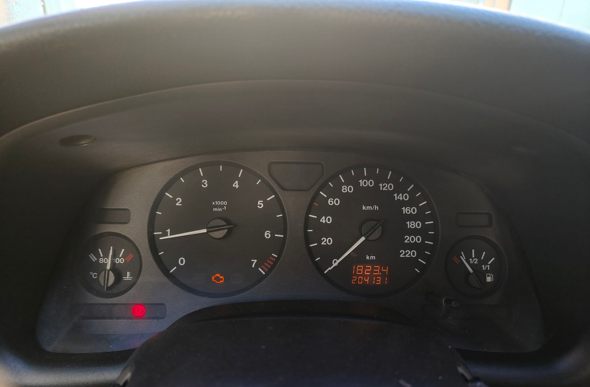 Opel Astra 1.6 Club Sedan - foto 18