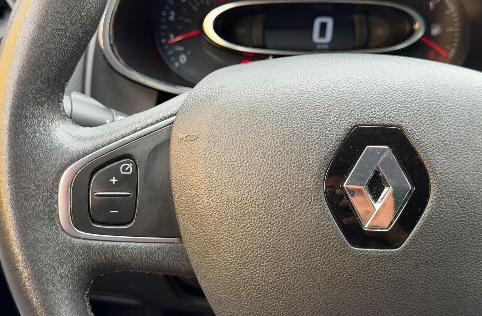 Renault Clio Limited dCi - foto 20