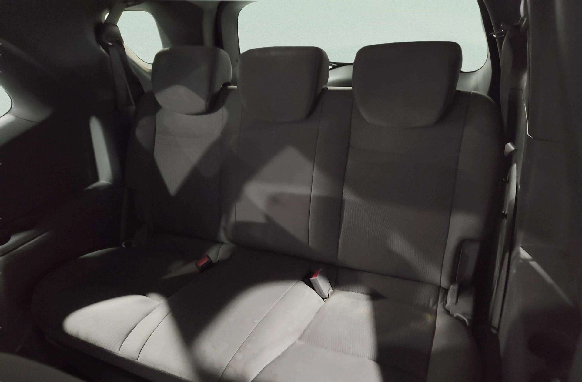 SsangYong Rodius 2.0 e-Xdi Premium 7 plazas - foto 6