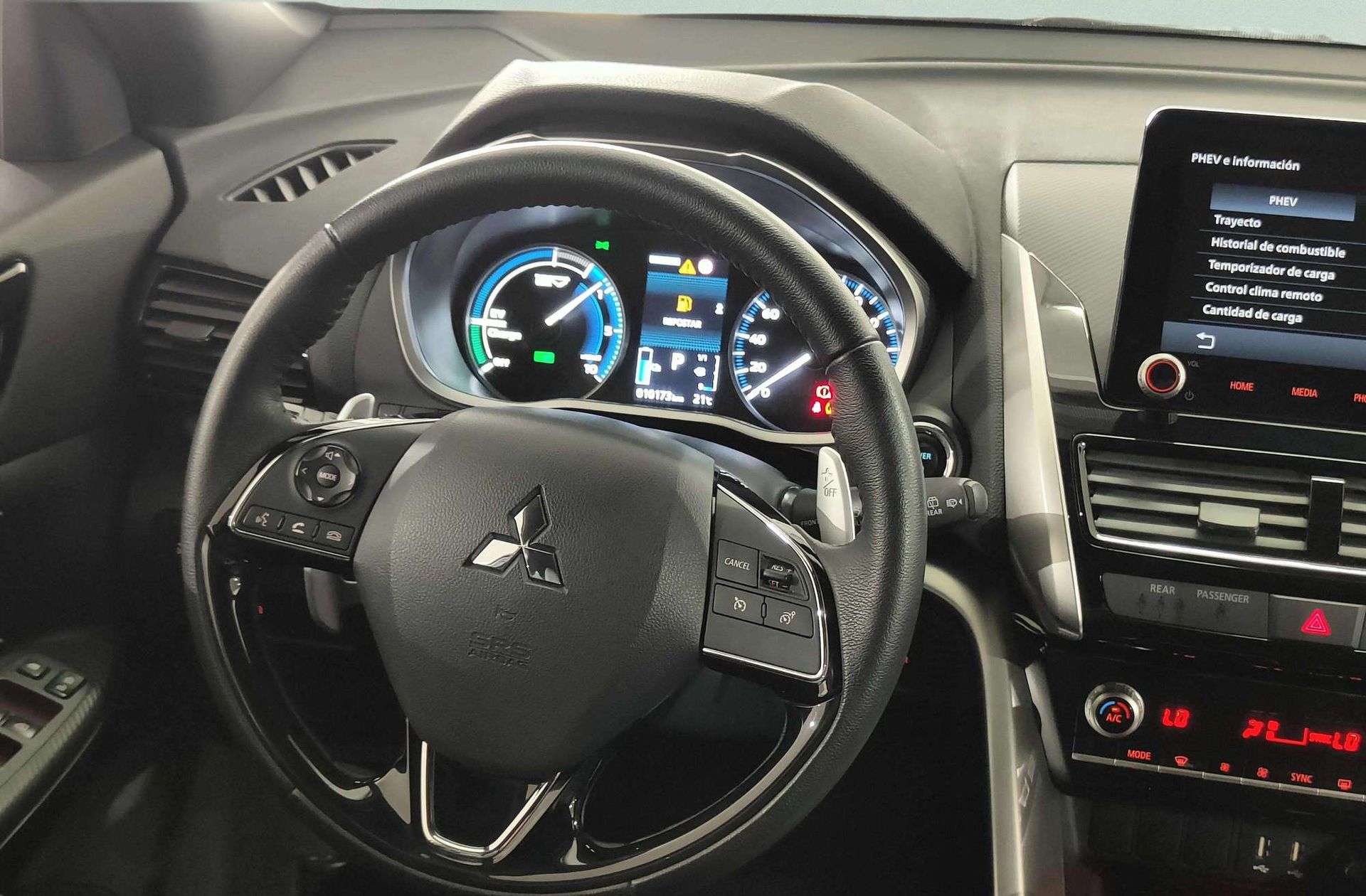 Mitsubishi Eclipse Cross 2.4 PHEV Kaiteki 4WD - foto 27