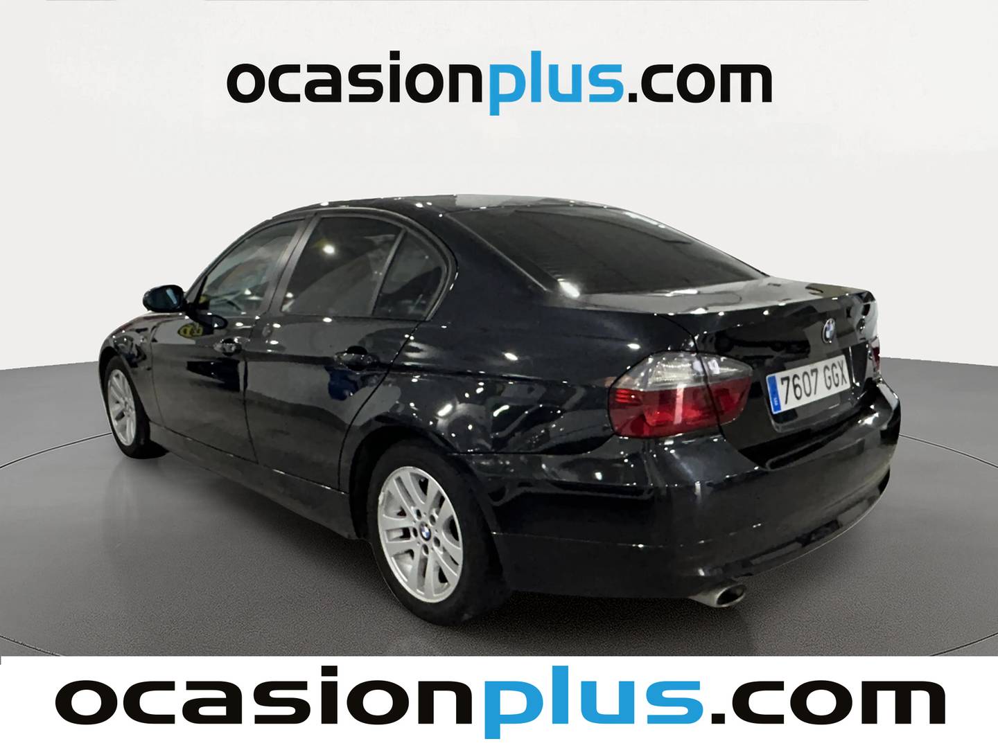 Foto trasera BMW Serie 3 BMW Serie 3 318d (143 CV) izquierda