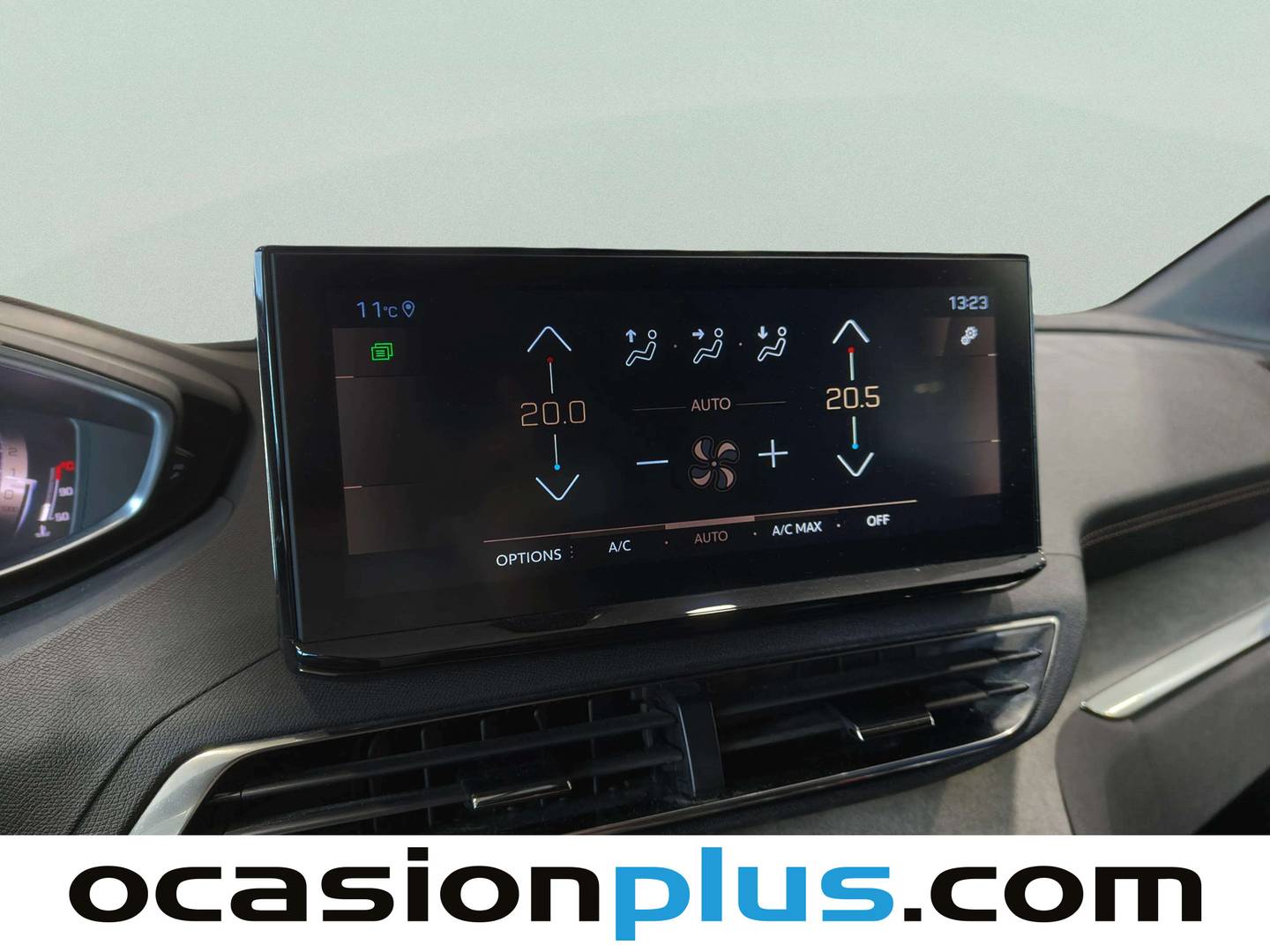 Foto Peugeot 3008 Peugeot 3008 PureTech 130 S&S GT EAT8 (130 CV)