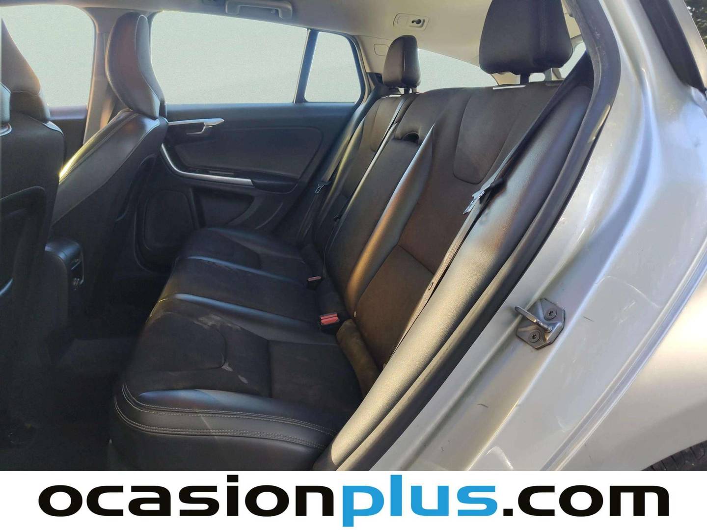 Foto asientos traseros Volvo V60 Volvo V60 D2 Momentum Auto (120 CV)