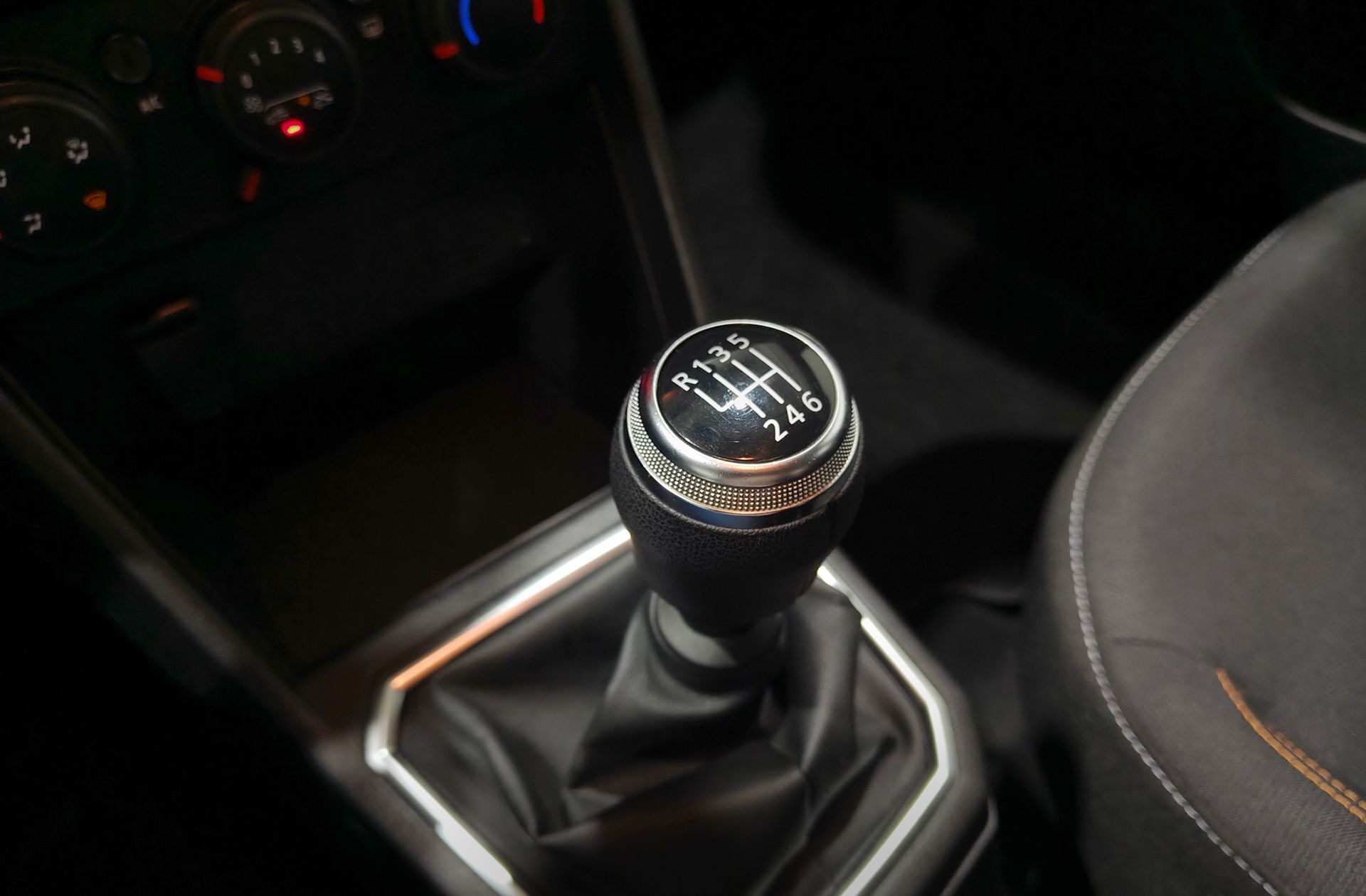 Dacia Sandero Stepway Comfort TCe - foto 5
