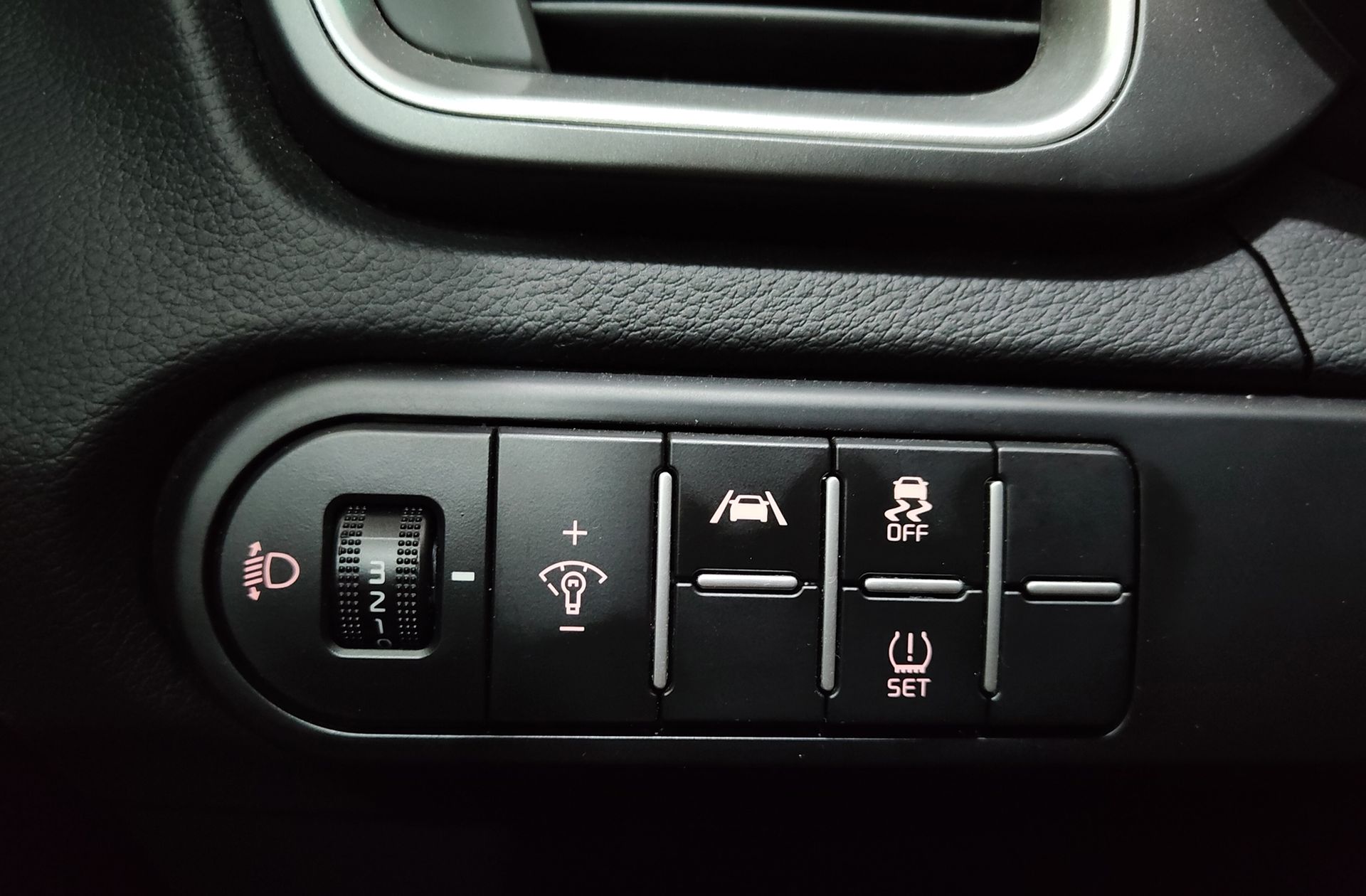 Kia XCeed 1.0 T-GDi Drive - foto 26