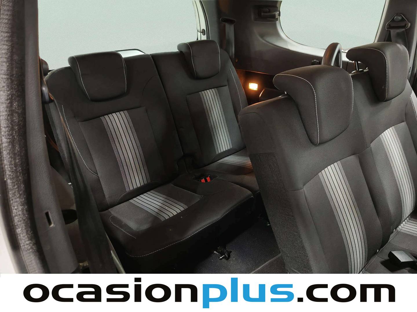 Dacia Lodgy Dacia Lodgy Serie Limitada Nómada 1.6 (102 CV) 7 Plazas de ocasión