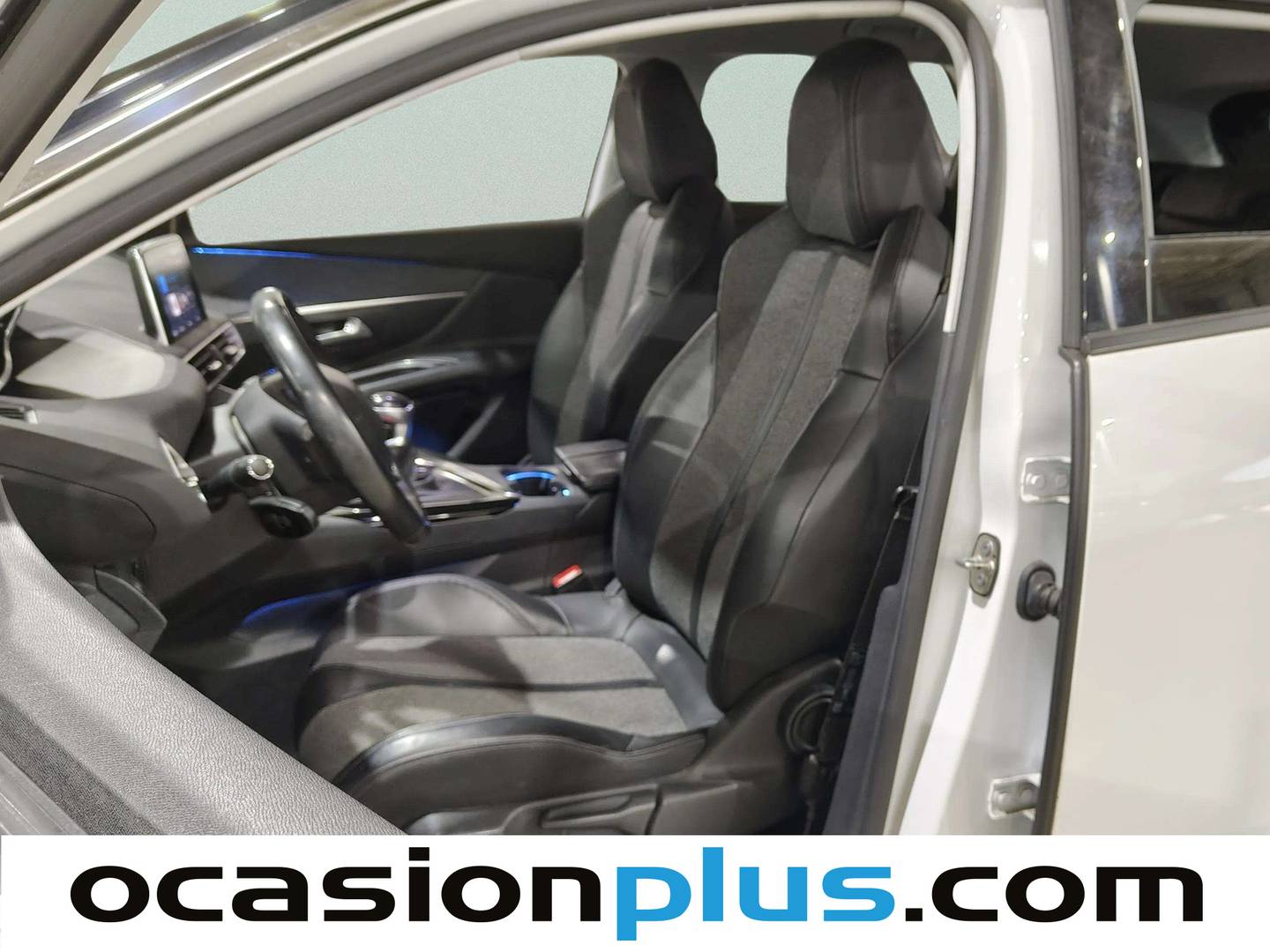 Foto asientos delanteros Peugeot 3008 Peugeot 3008 PureTech 130 S&S Allure (130 CV)