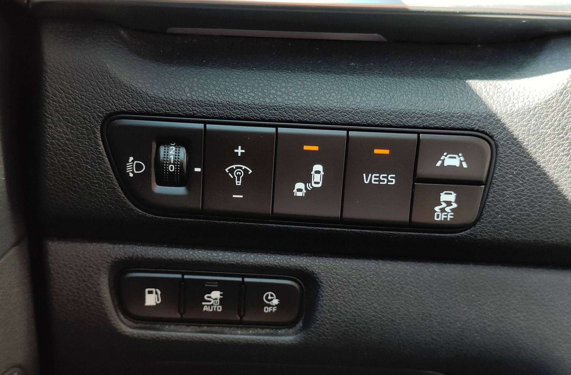Kia Niro 1.6 GDi PHEV Híbrido Emotion - foto 34
