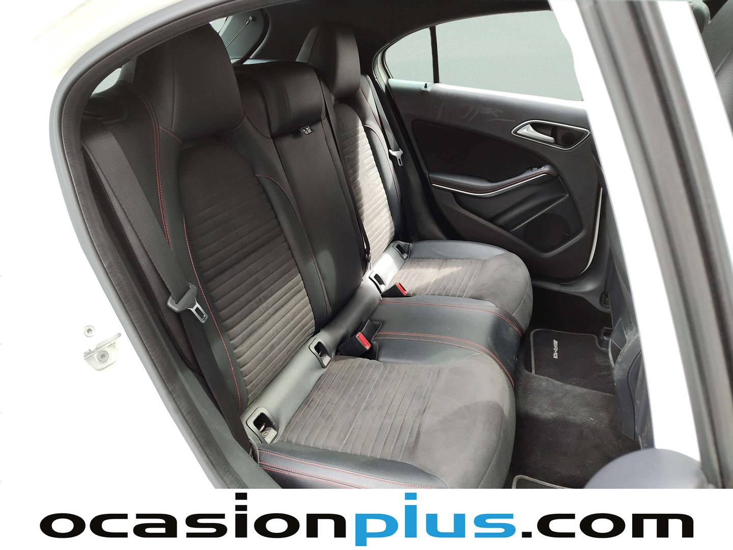Mercedes Clase A Mercedes Clase A 180 AMG Line (122 CV) al mejor precio
