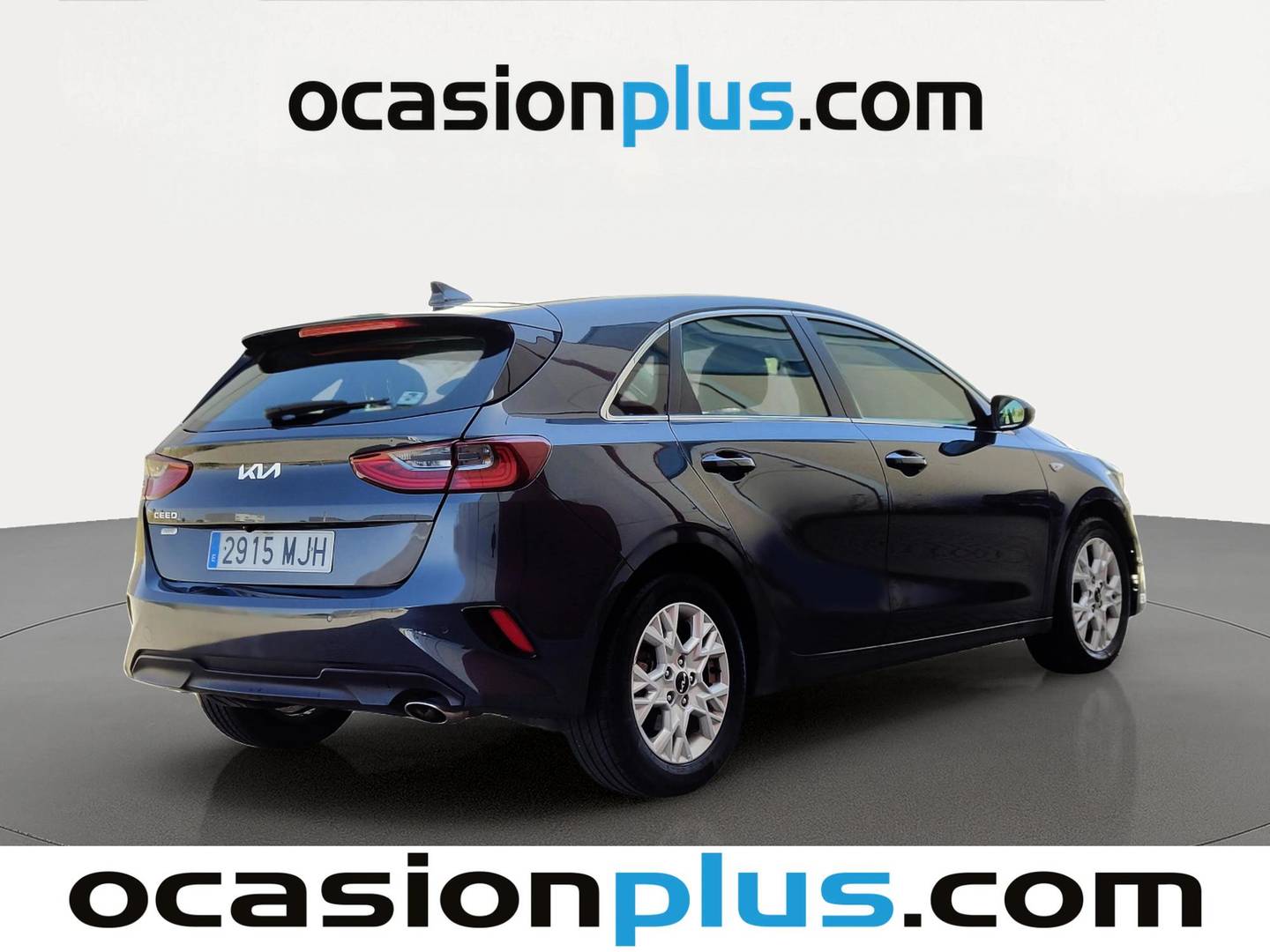 Foto trasera KIA Ceed KIA Ceed 1.6 MHEV iMT Drive (136 CV) derecha