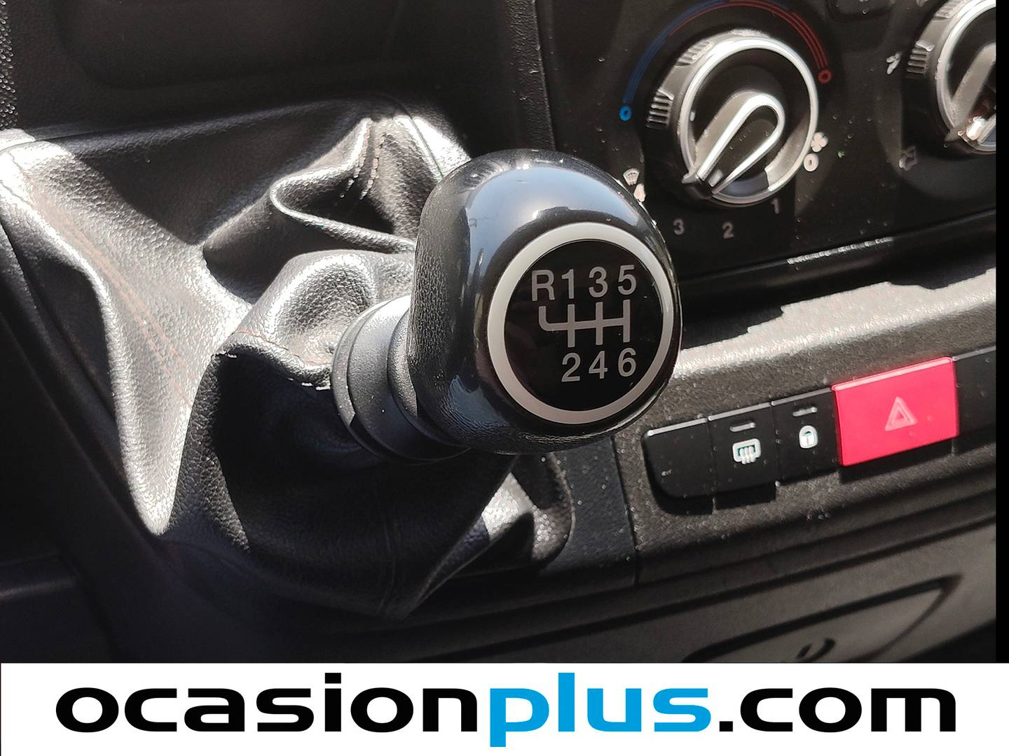 Peugeot Boxer Peugeot Boxer Furgon BlueHDi 140 S&S Pack 335 L2H2 (140 CV) de segunda mano