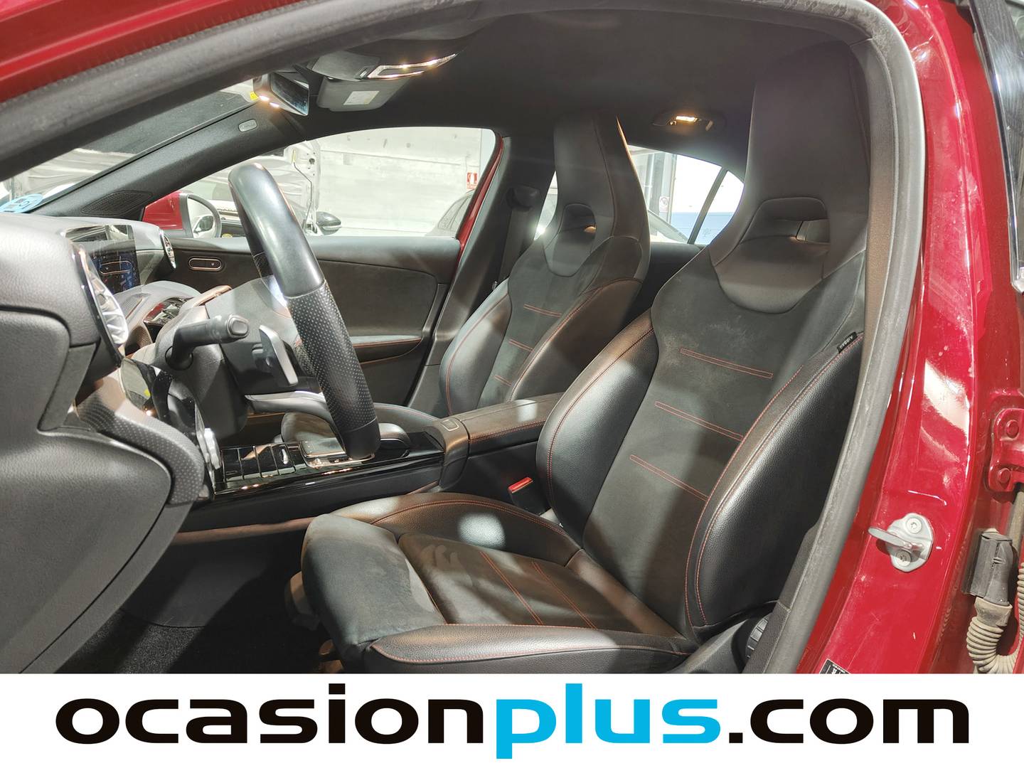Foto asientos delanteros Mercedes Clase A Mercedes Clase A 180 d (116 CV) PACK AMG