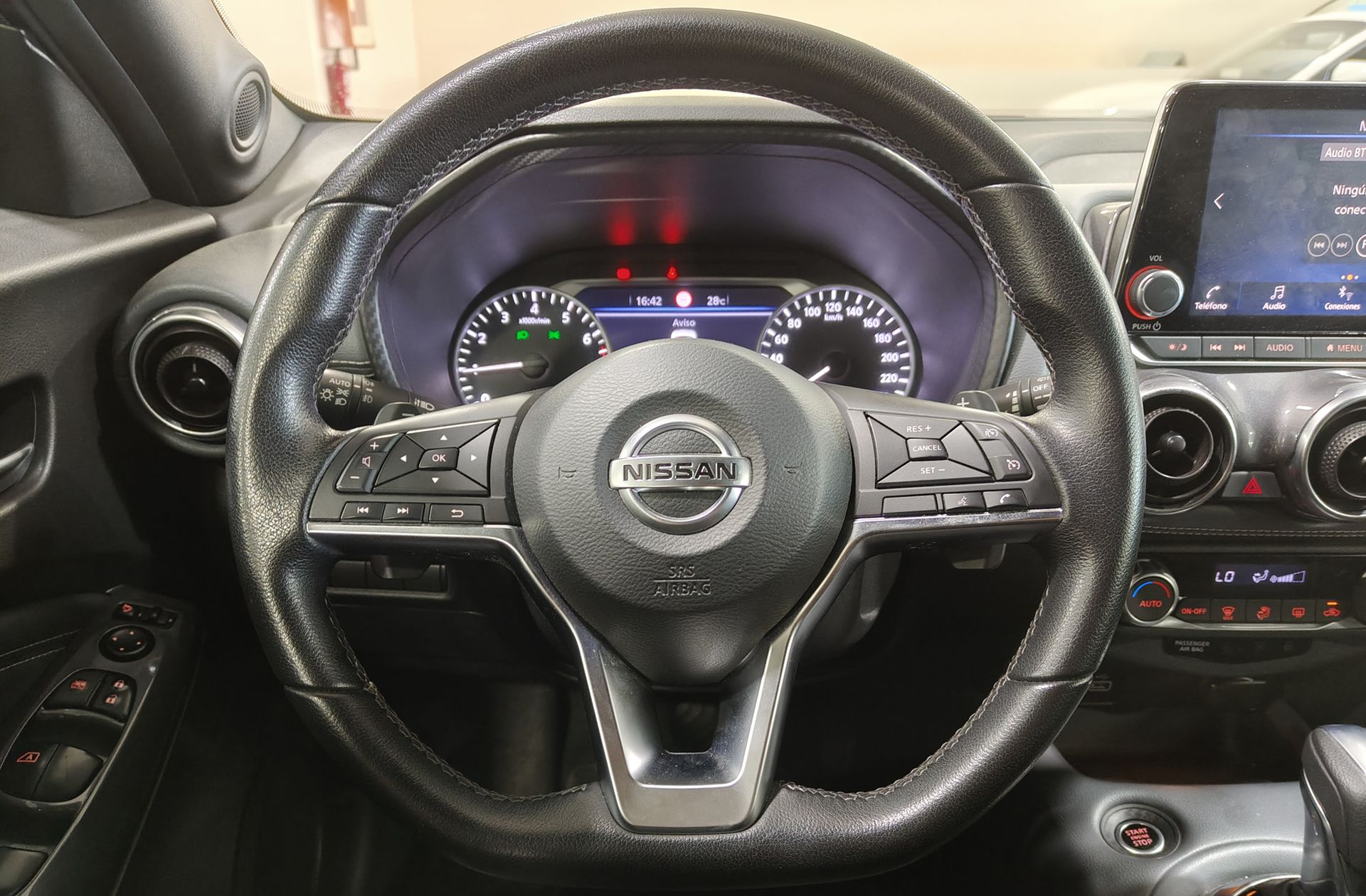 Nissan Juke DIG-T N-Connecta 4x2 DCT - foto 23
