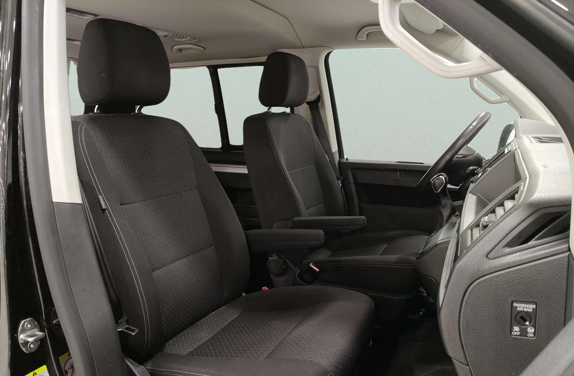 Volkswagen Multivan The Original Corto 2.0 TDI BMT DSG 7 plazas - foto 17