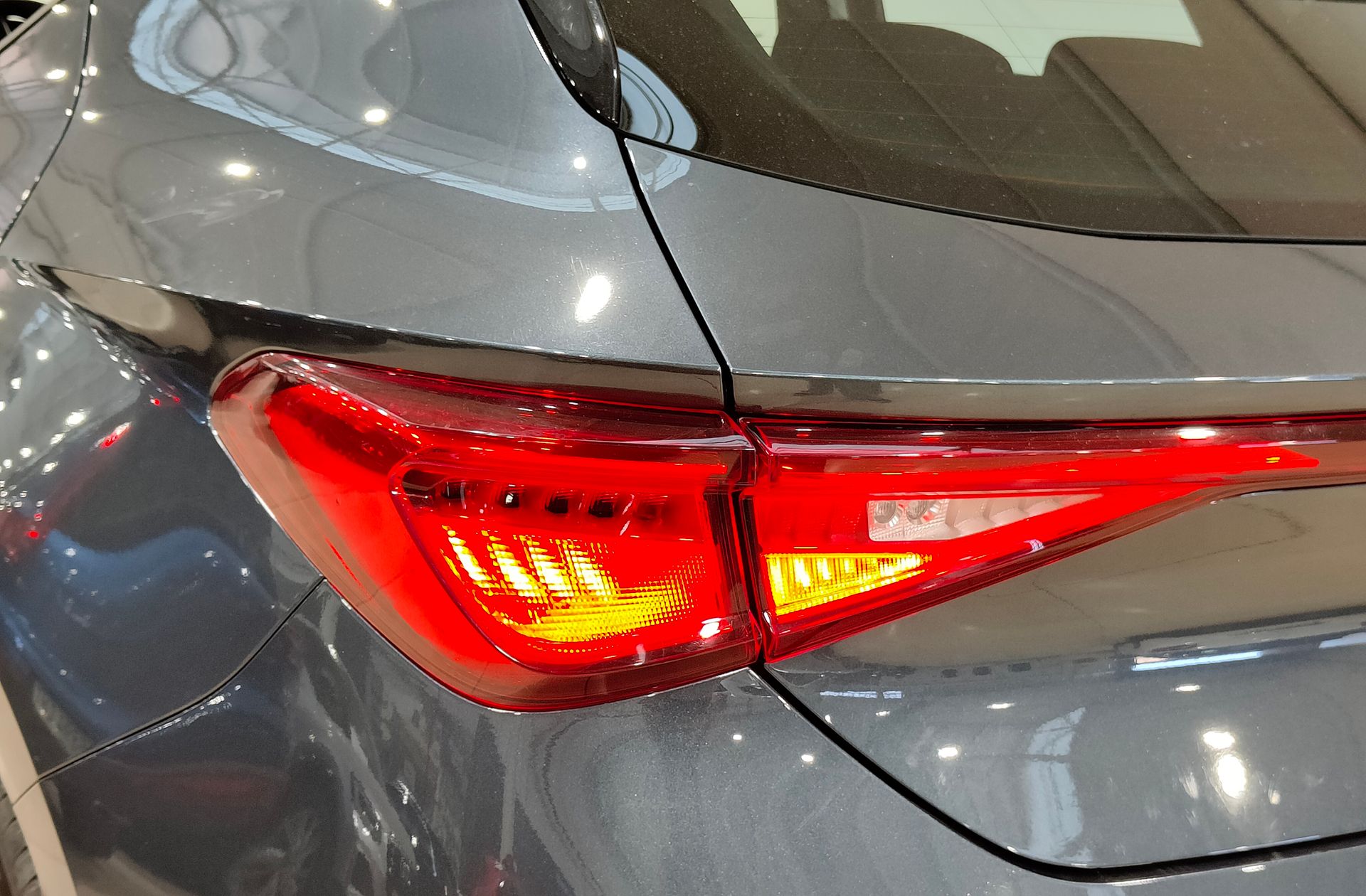 SEAT León 1.5 eTSI Style Special Edition DSG - foto 15