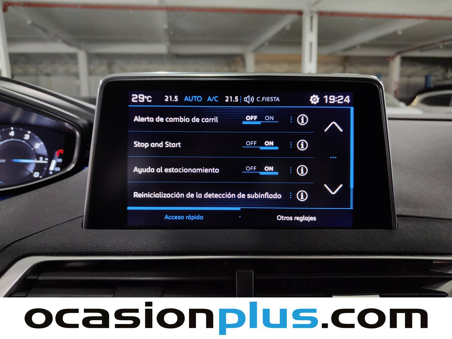 Equipamiento del Peugeot 3008 Peugeot 3008 PureTech 130 S&S Active (130 CV)