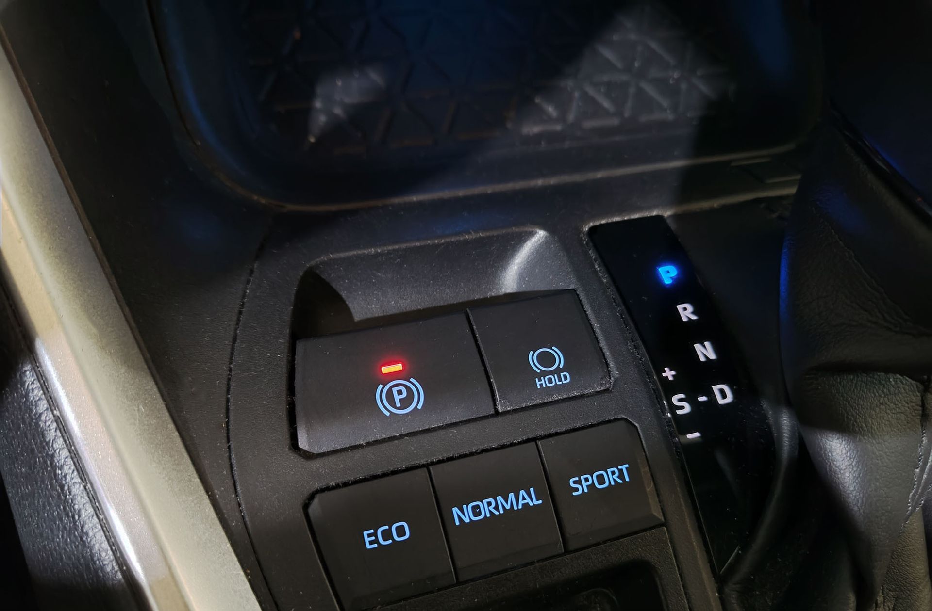 Toyota RAV4 2.5 hybrid 220H Style - foto 30