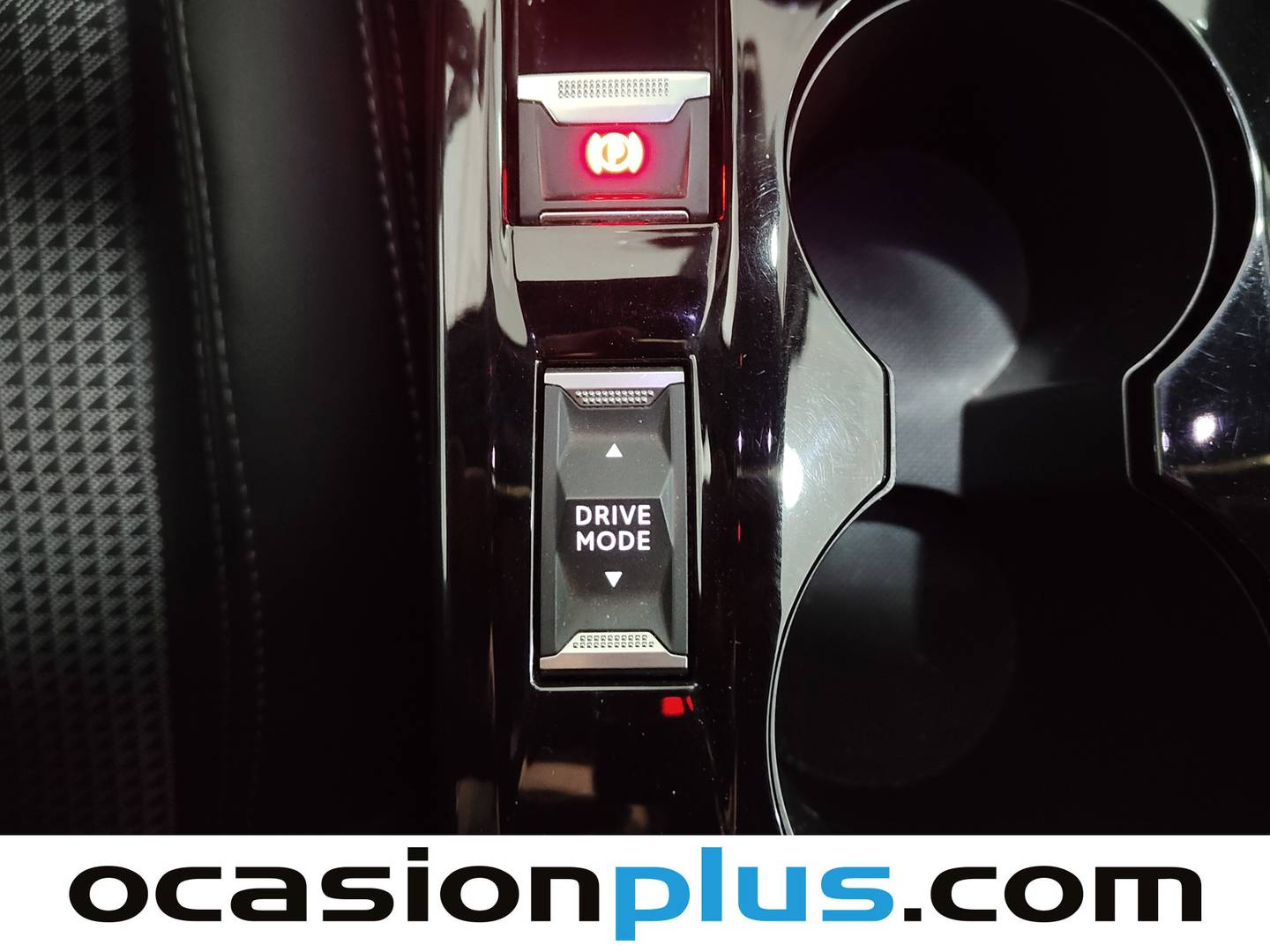 Peugeot 2008 Peugeot 2008 PureTech 130 GT Line (130 CV) gasolina